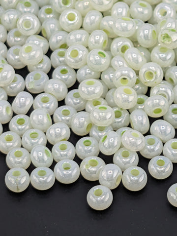 Seed Beads 6/0: Pastel Green Czech Glass - Preciosa, 15g