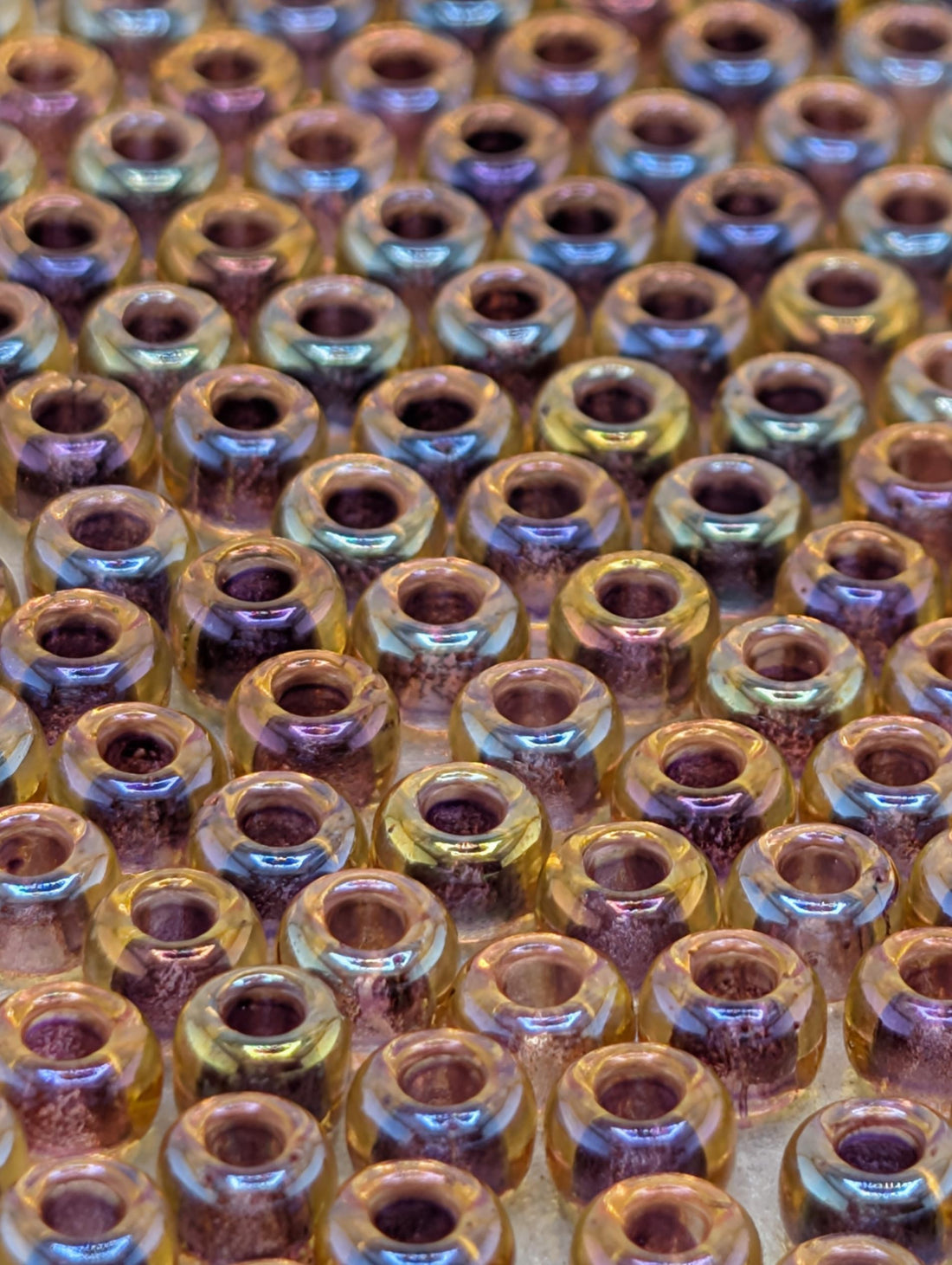 6-1839:Amber/Amethyst ICL-Miyuki Rocaille 6/0 (20g pkg ~240 pcs)