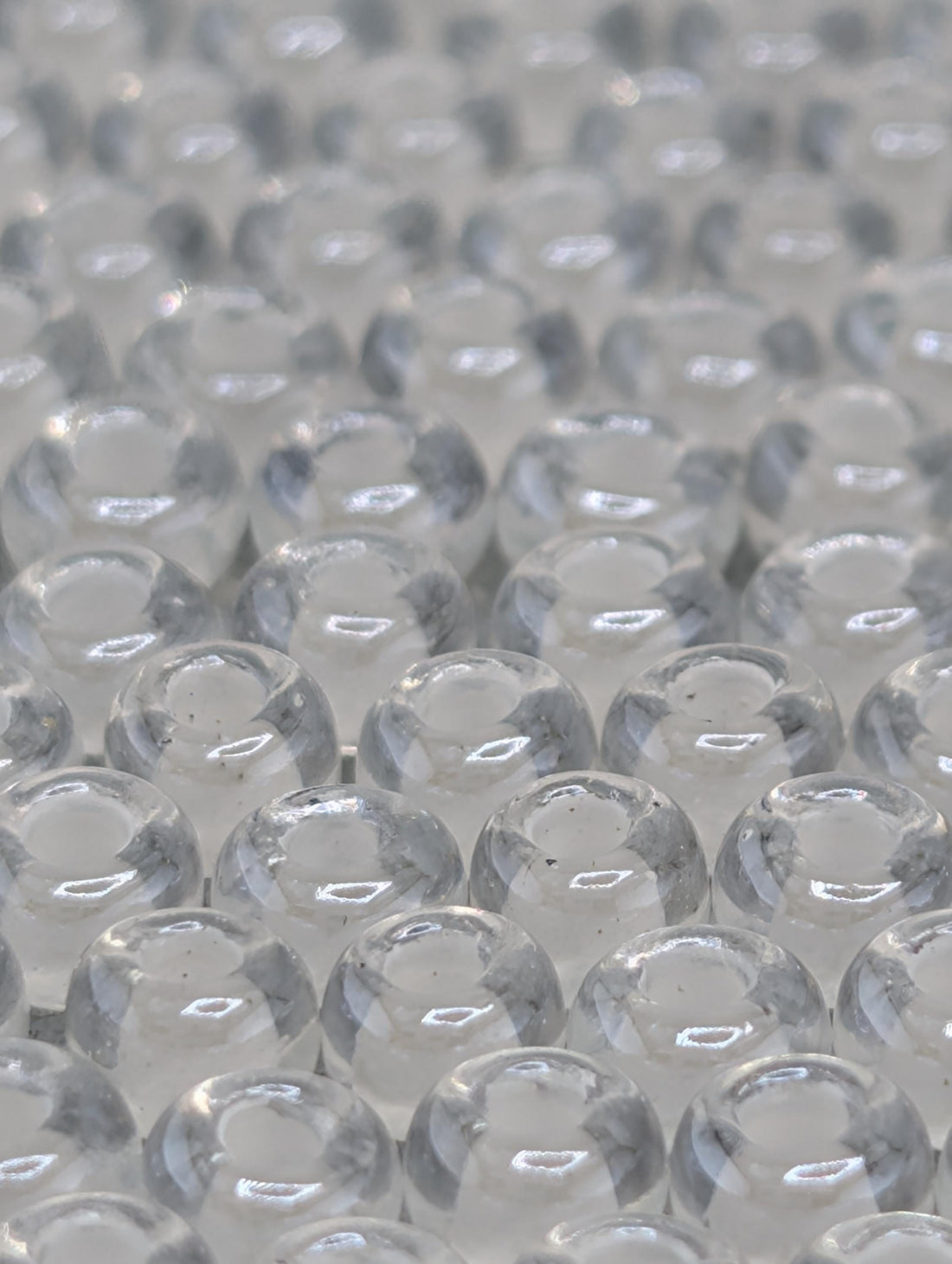 6-1104:Crystal/White ICL-Miyuki Rocaille 6/0 (20g pkg ~240 pcs)