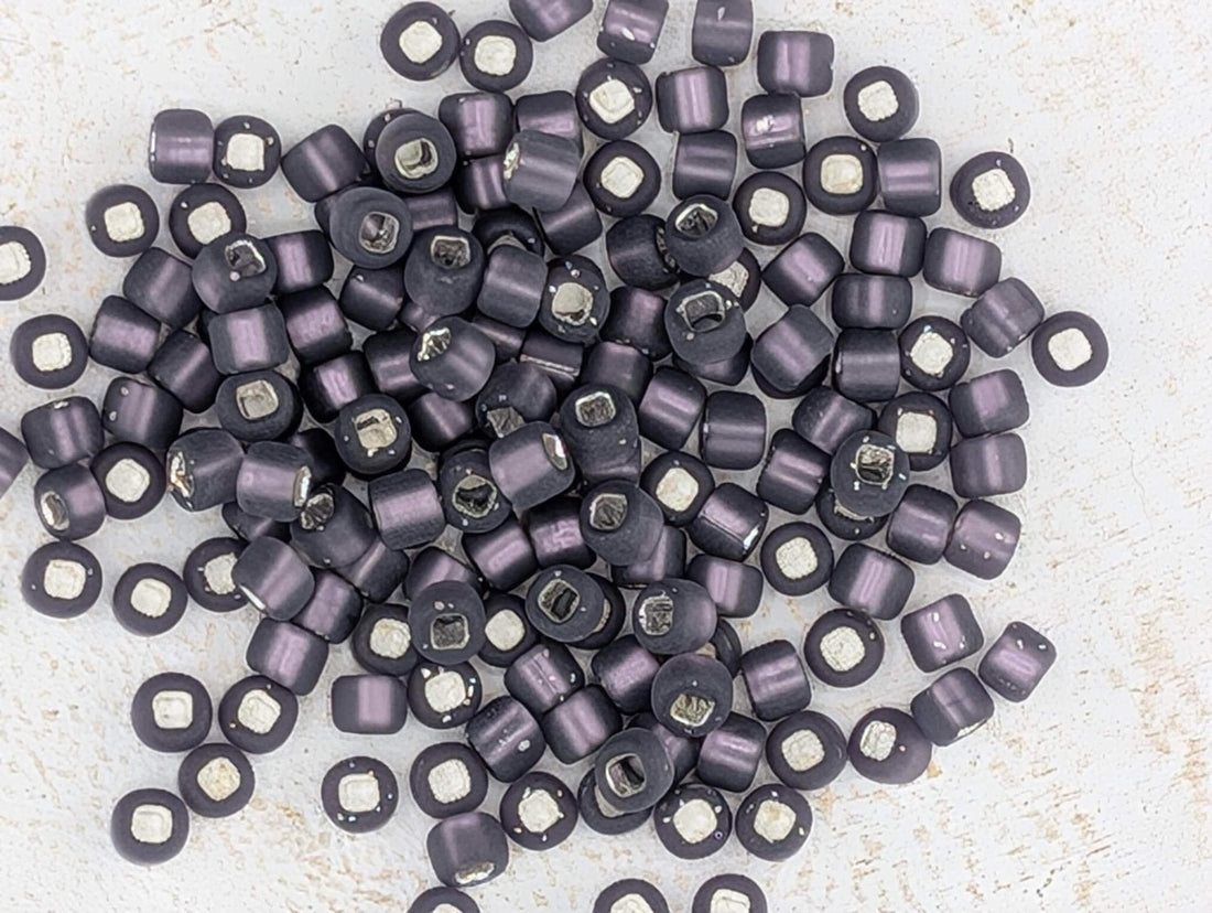 Matsuno Seed Beads, Matte Amethyst Purple (Size 6, 15g, ~180 pcs)
