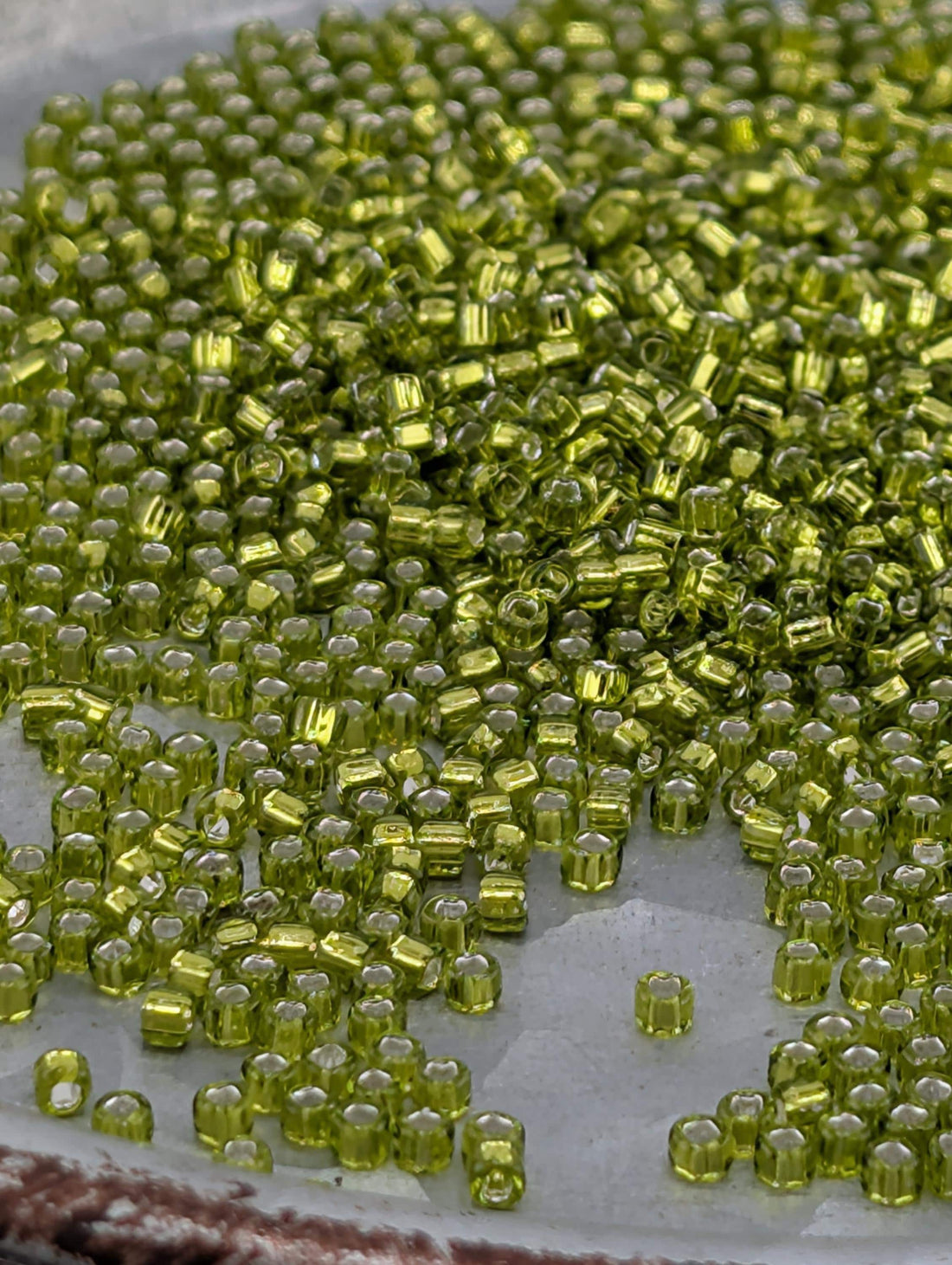 Light Green Matsuno Seed Beads, Transparent Silver-Lined (11/0 Round, 15g)