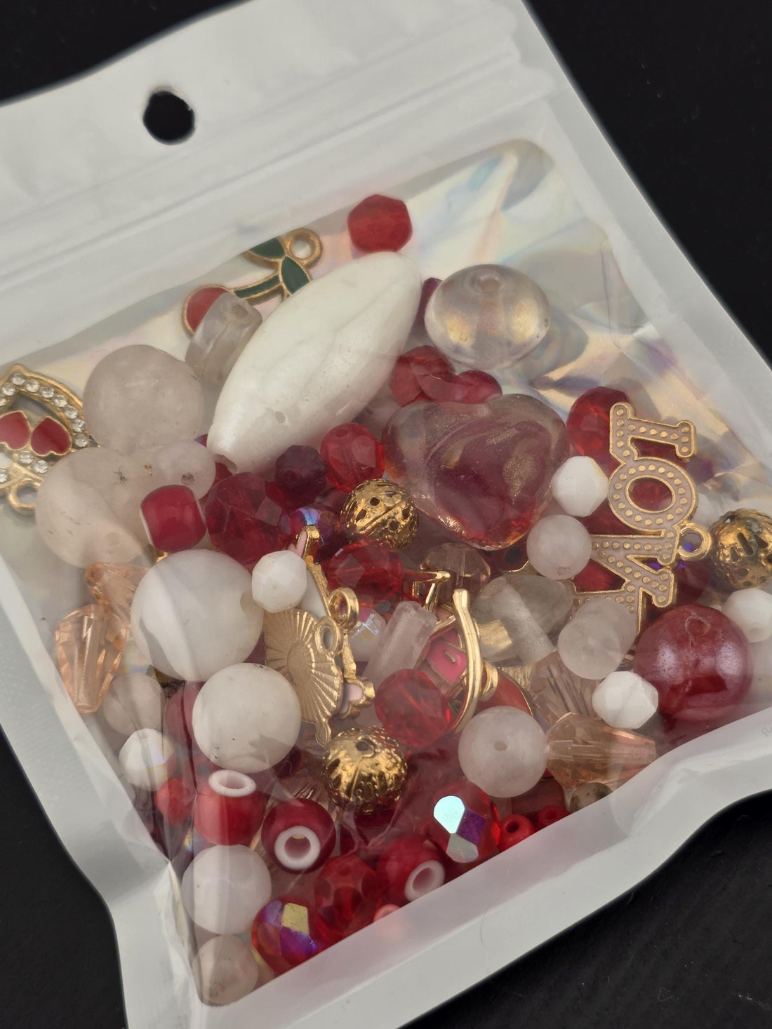 Be Mine Glass & Metal Bead Mix By Learise, 2oz pkg