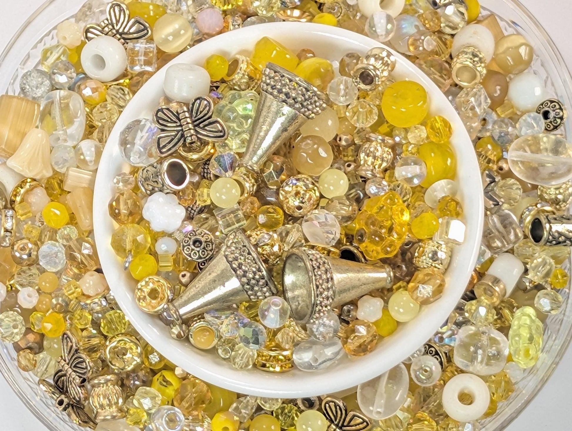 Sunny Sundays Glass Beads, Mixed Shapes, Orange Yellow (56g Pack) | Jewelry Making Bracelet Supply | Learise Curated Mix