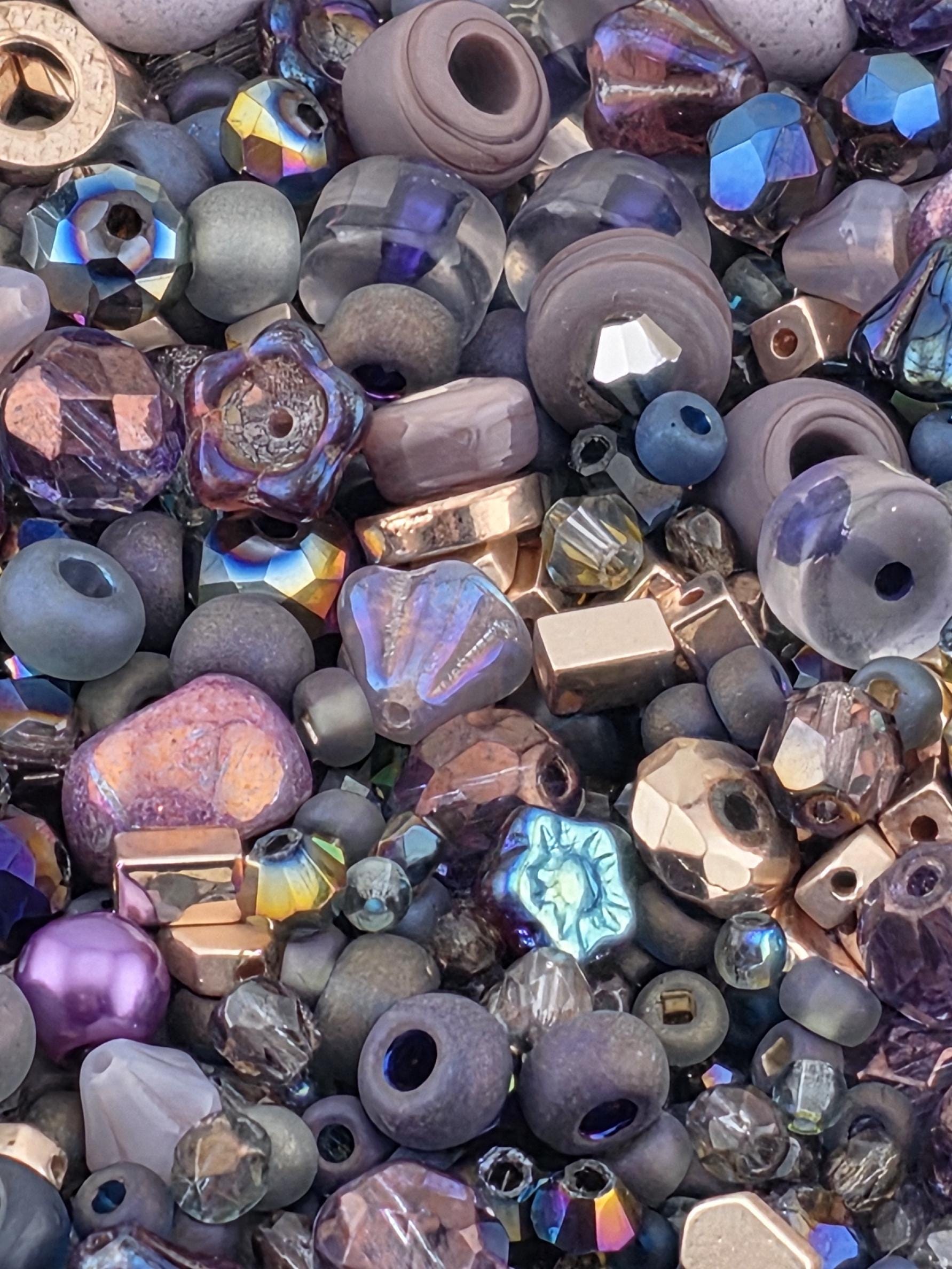 Violet Tendancies Artisan Glass Beads: Violet Shades with Sparkle - Mixed Shapes 56g | Jewelry Making Bracelet Supply | Learise Curated Mix