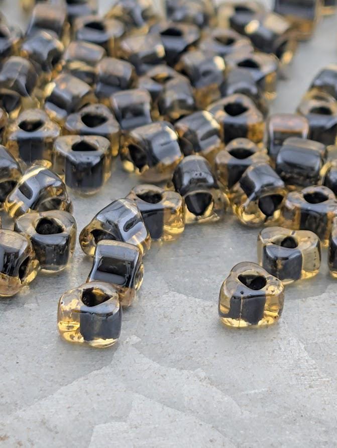 Amber/Black Inside Color Lined Miyuki Triangle Size 5/0 (15g Pkg)