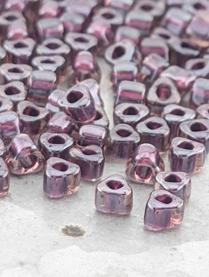 Lt Rose/Raspberry Inside Color Lined Miyuki Triangle Size 8/0 (15g Pkg)