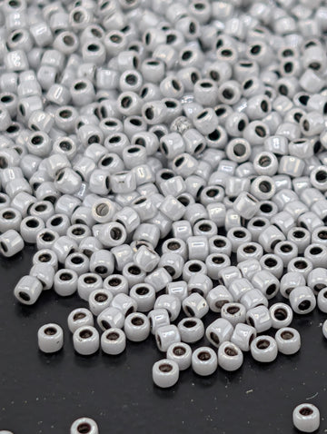 Inside-Color Opaque Gray/Black-Lined Size 15/0 Toho Round 2.5" tube