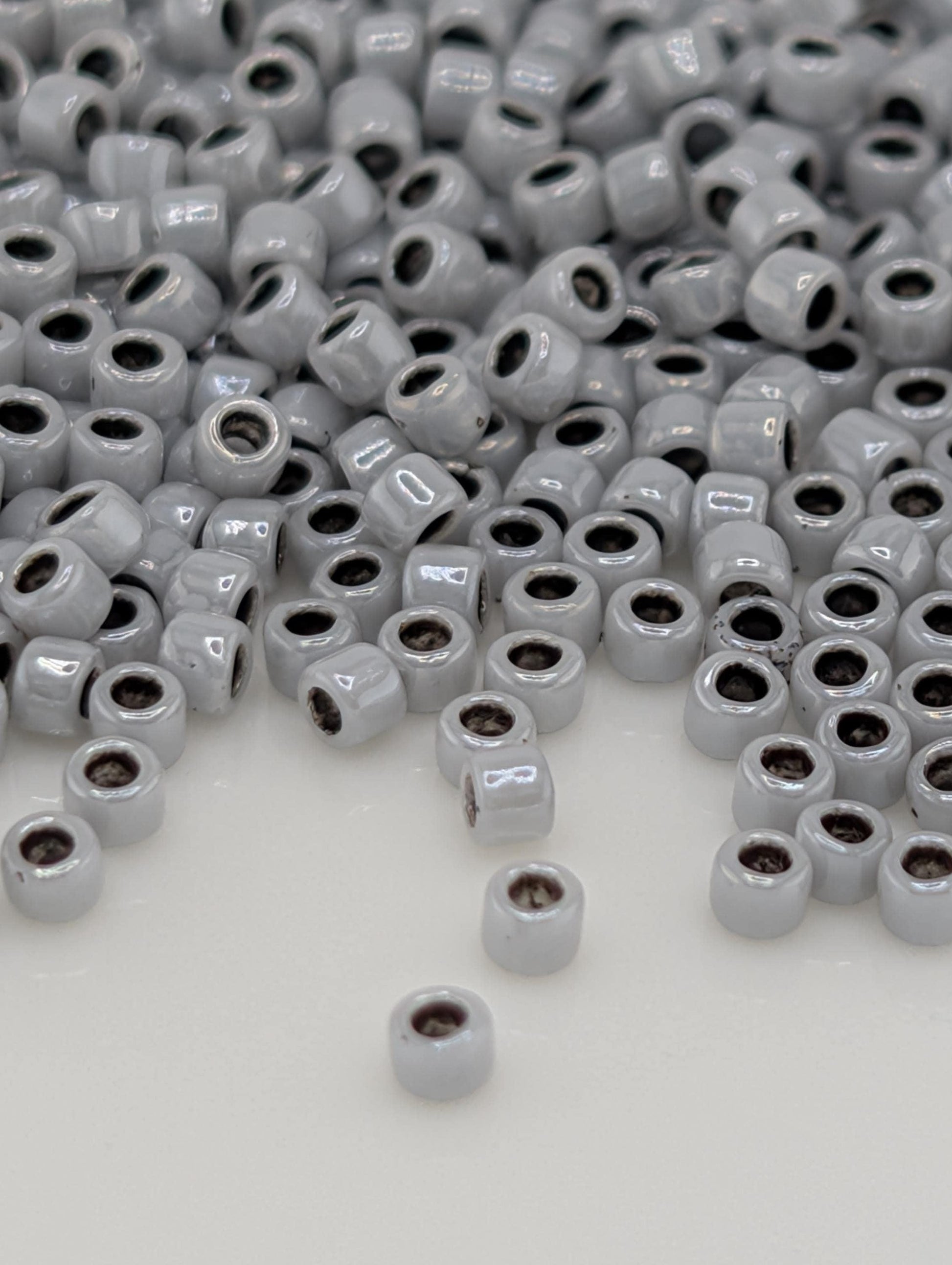 Inside-Color Opaque Gray/Black-Lined Size 15/0 Toho Round 2.5" tube | Japanese Seed Beads | Bead Weaving Embroidery Supply | DIY Jewelry