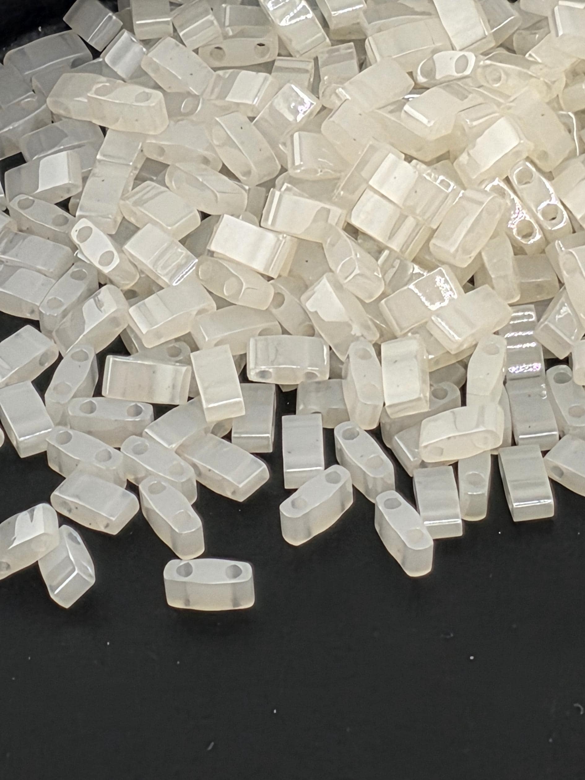 HTL0512-Miyuki Half-TIla Beads:Eggshell C (7.5g pkg)