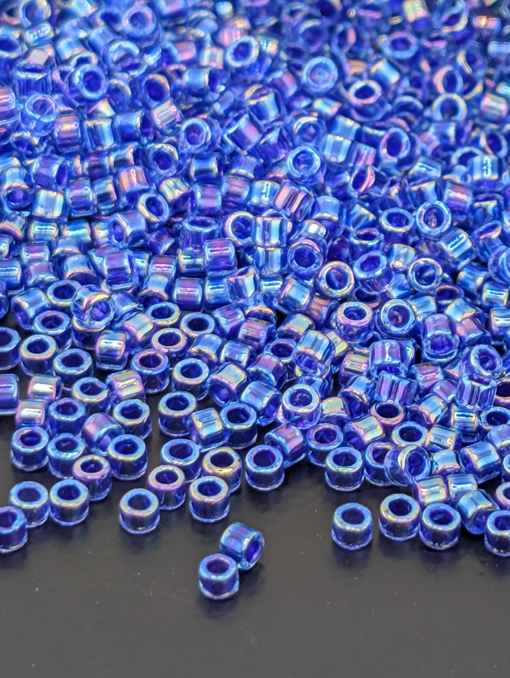 DB0063:Aqua/Violet Inside Color Lined Rainbow Miyuki Delica (Size 11, 7 grams, ~1400 beads)