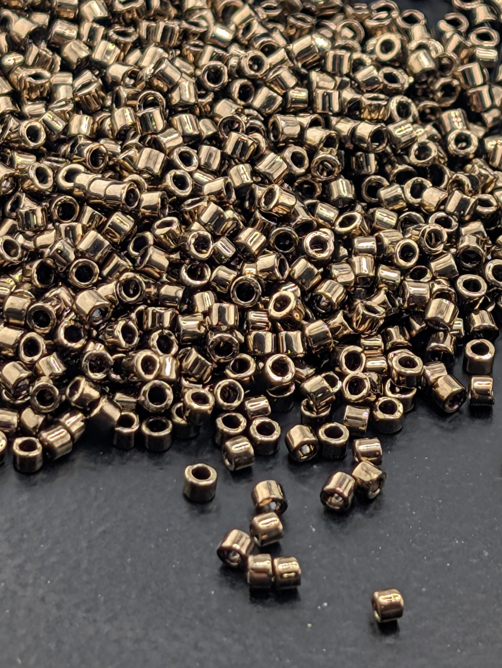 DB0022 Miyuki Delica Beads: Bronze Metallic Sheen (Size 11, 7 grams, ~1400 beads)
