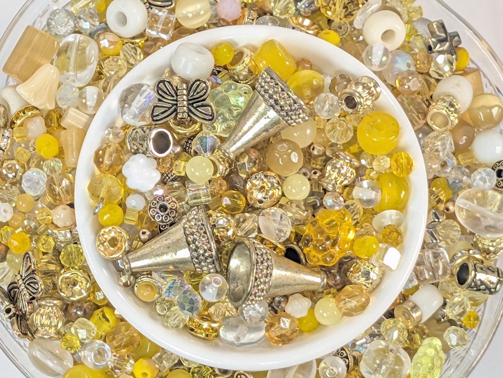 Sunny Sundays Glass Beads, Mixed Shapes, Orange Yellow (56g Pack) | Jewelry Making Bracelet Supply | Learise Curated Mix
