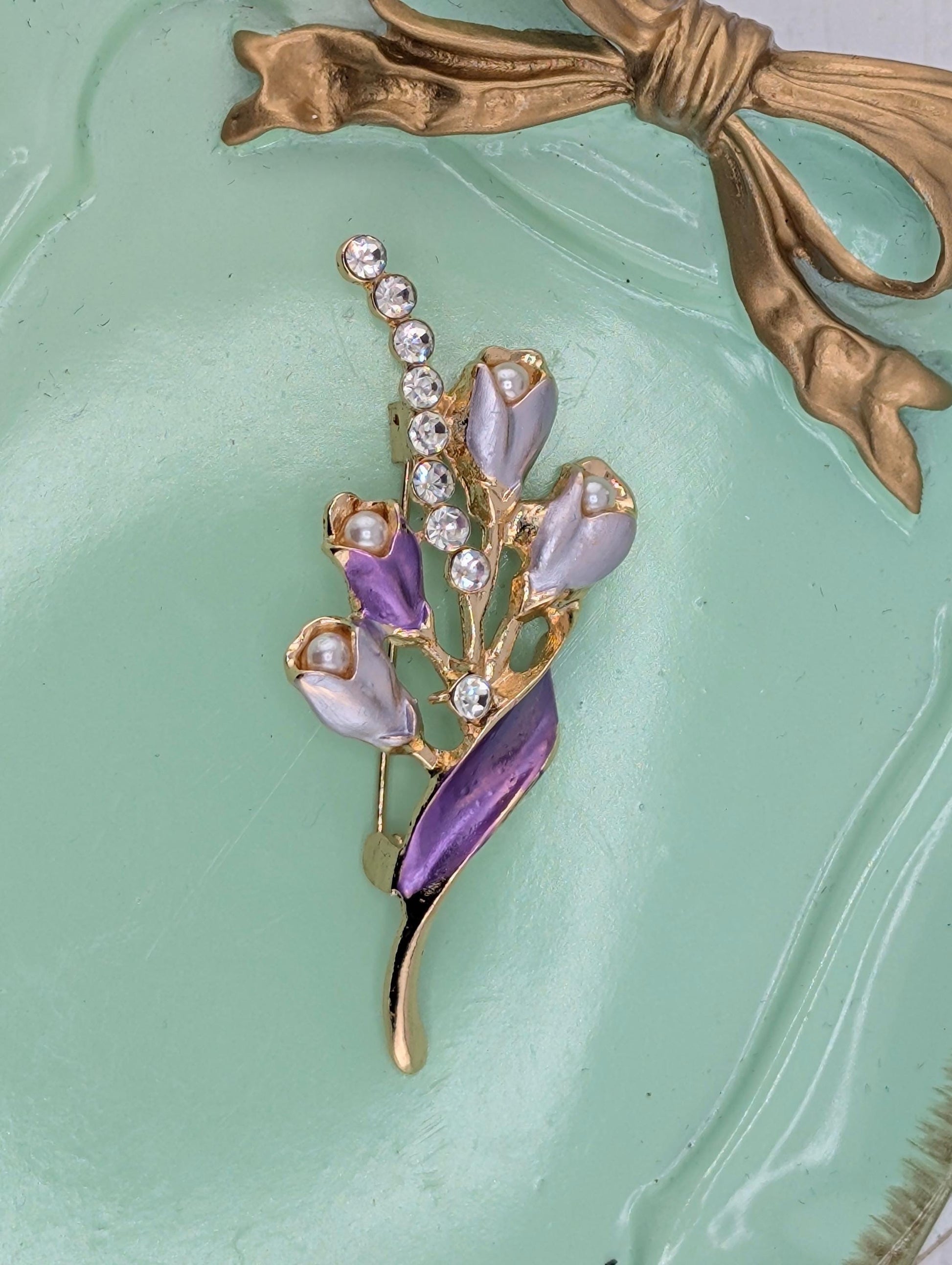 Gold Plated Floral Brooch, Purple & White Enamel Pin (2 Inch Elegant Design)
