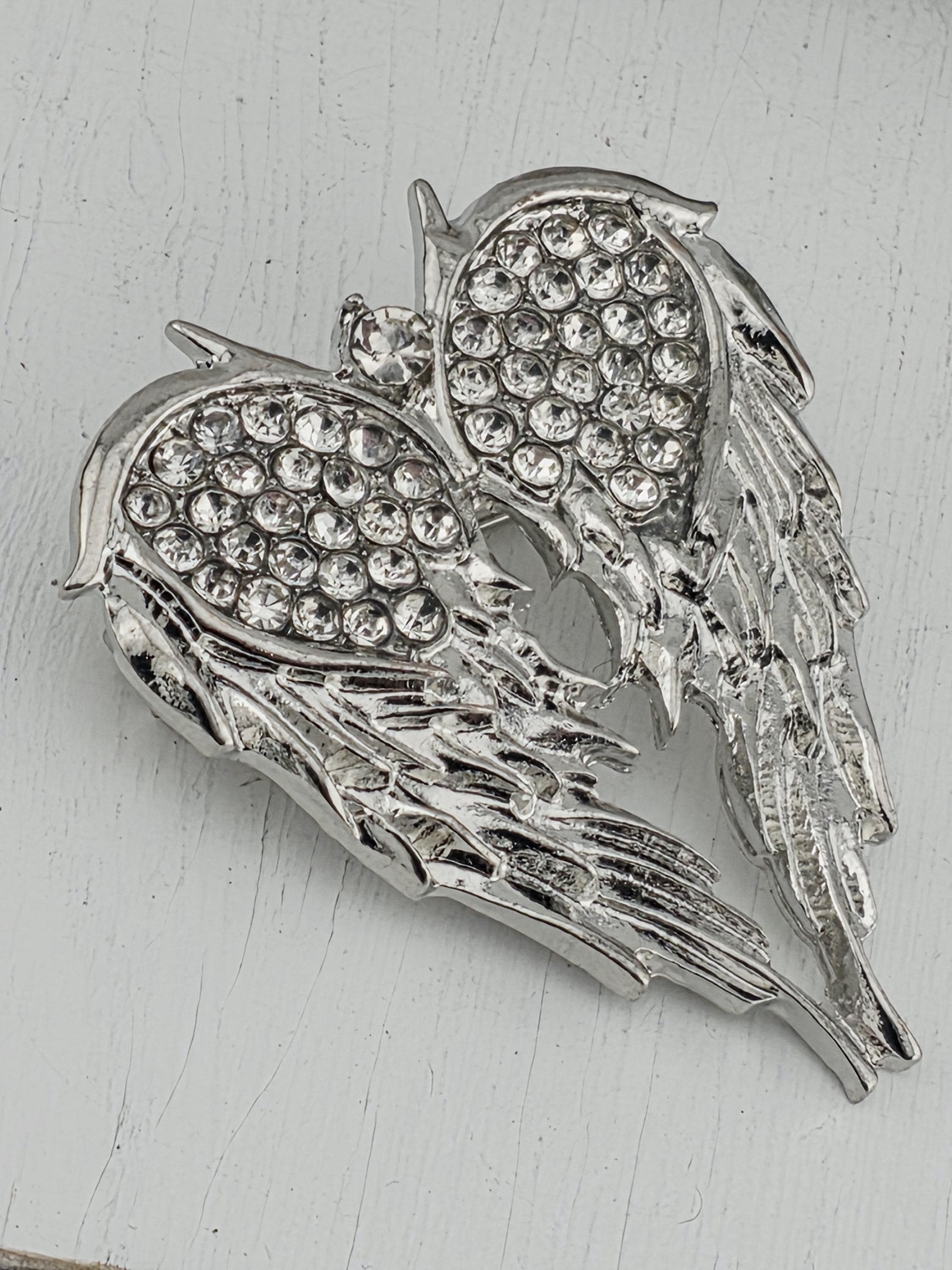 Angel Wings Brooch: Silver Plated Pin with Rhinestone Detail (Lightweight)
