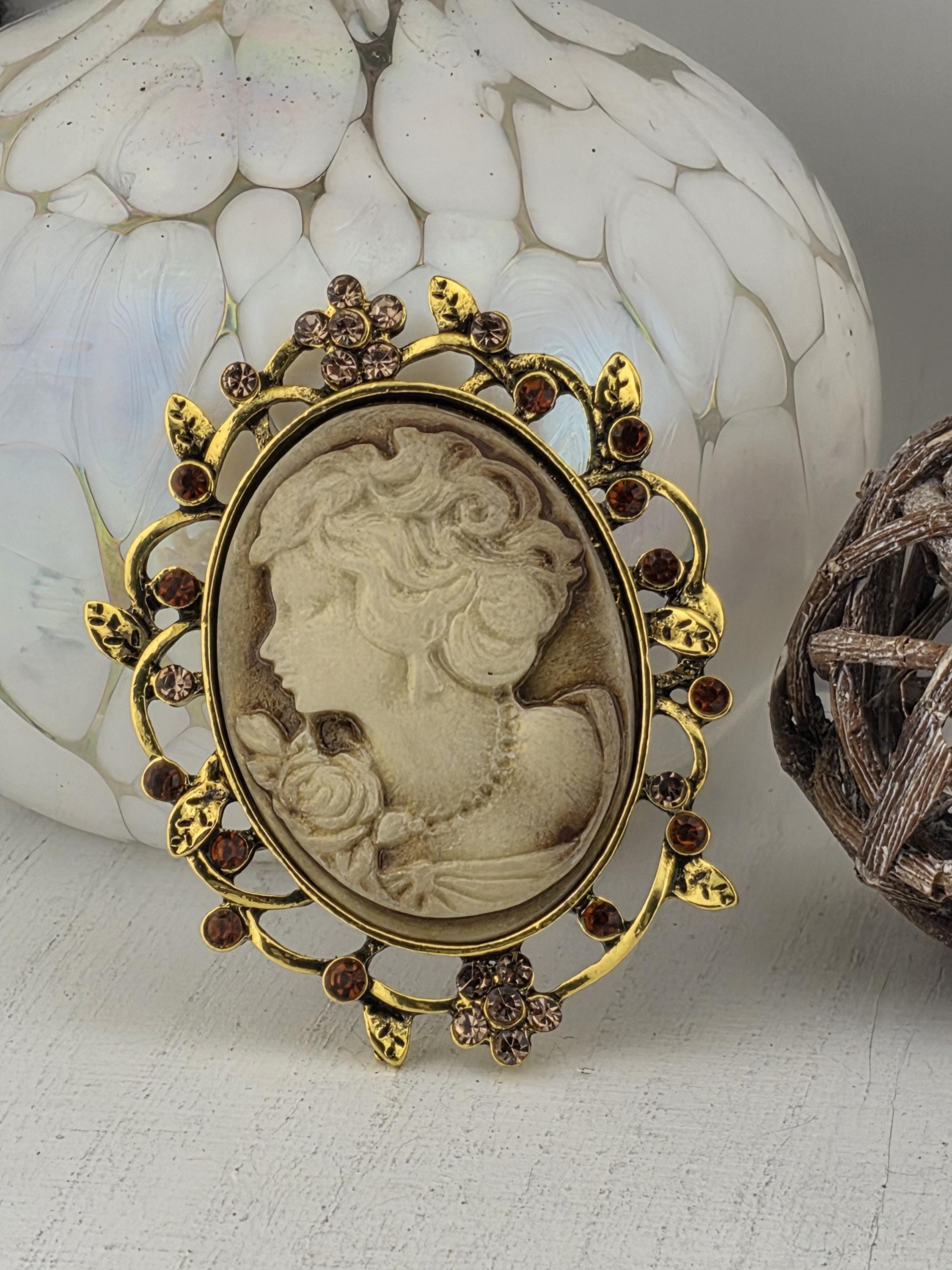 Vintage Ethnic Style Brooch - Alloy Rhinestone & Resin Statement Jewelry