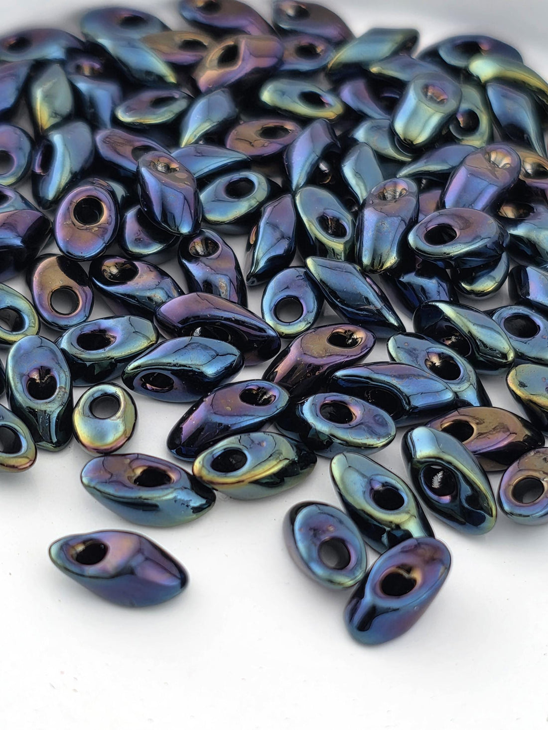 Miyuki Long Magatama Midnight Blue Matte Metallic Rainbow Size 4x7mm