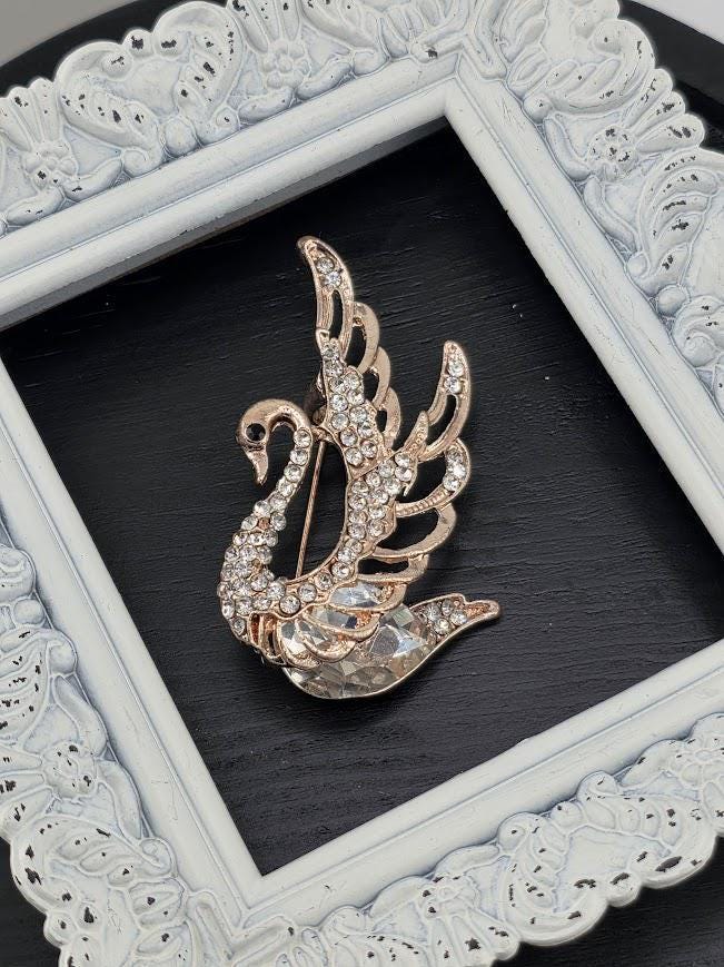 Swan Brooch Pin: Elegant Gold Plated Jewelry (Cubic Zirconia) | Handmade Pin | Jacket Scarf Hat Accessory | Gift Idea
