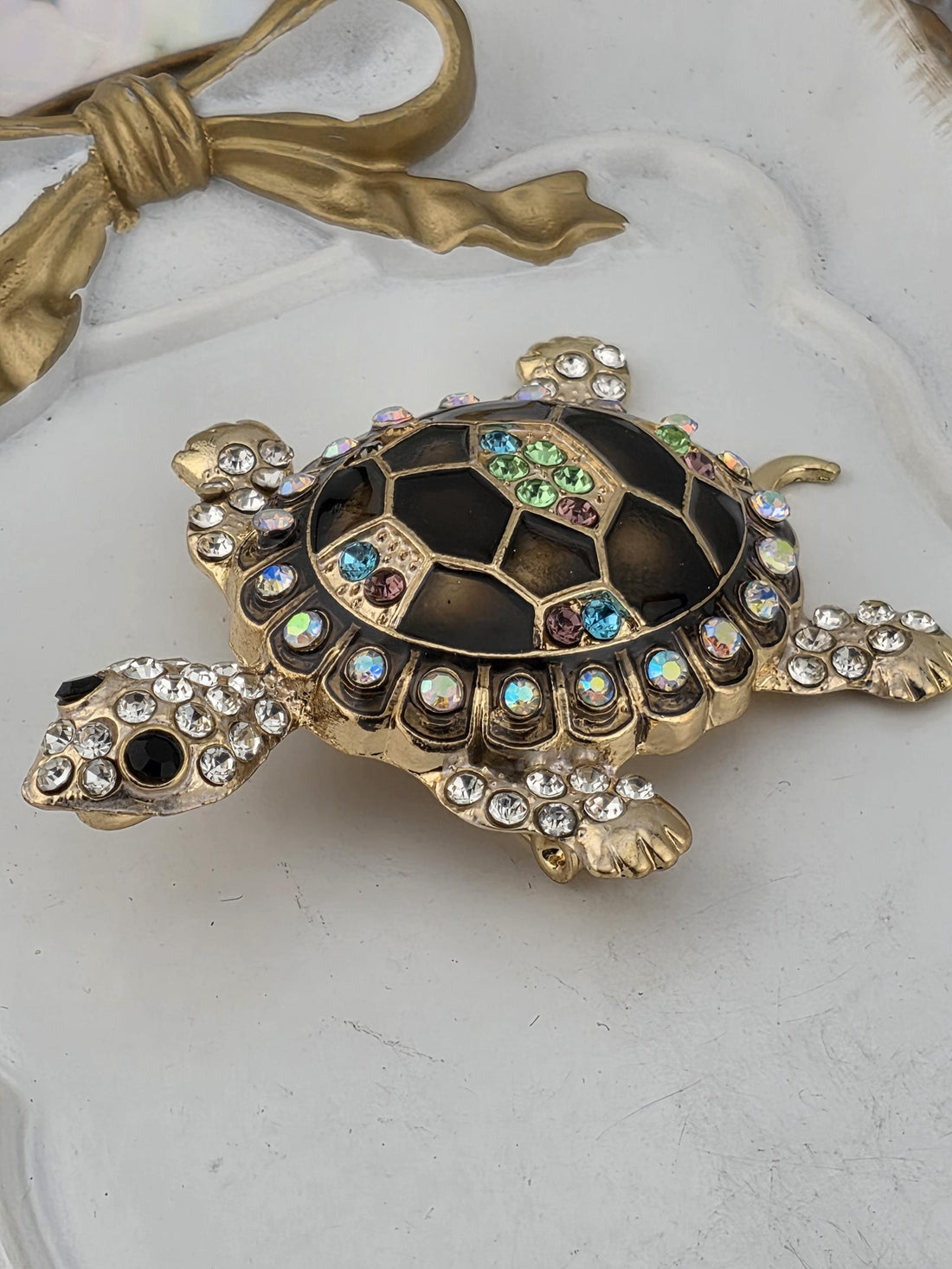 Turtle Brooch: Gold Plated with Warm Brown Hues - Lightweight Design