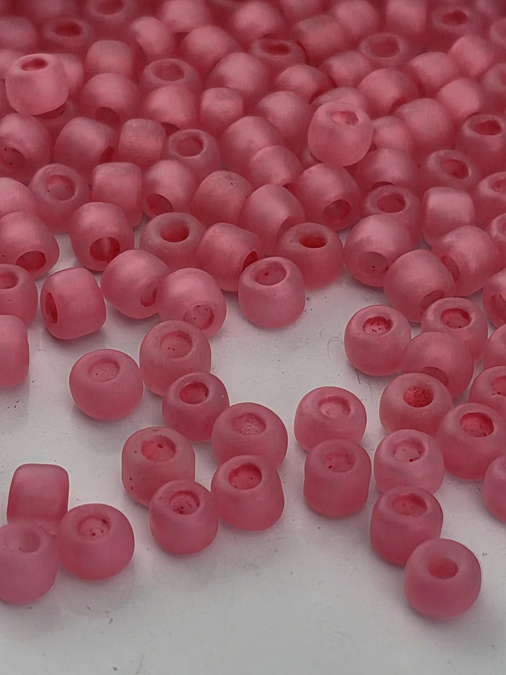 Matsuno Seed Beads - Translucent Matte Dusty Rose, Size 6, 15g