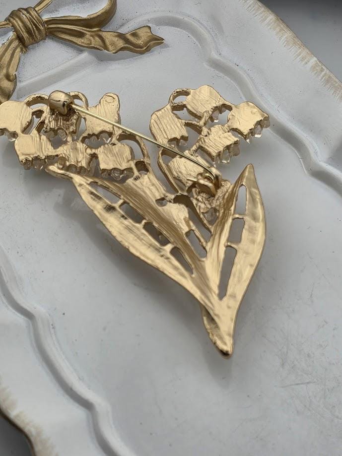 Exquisite Lily of the Valley Brooch - Trendy Women's Evening Gown Pin