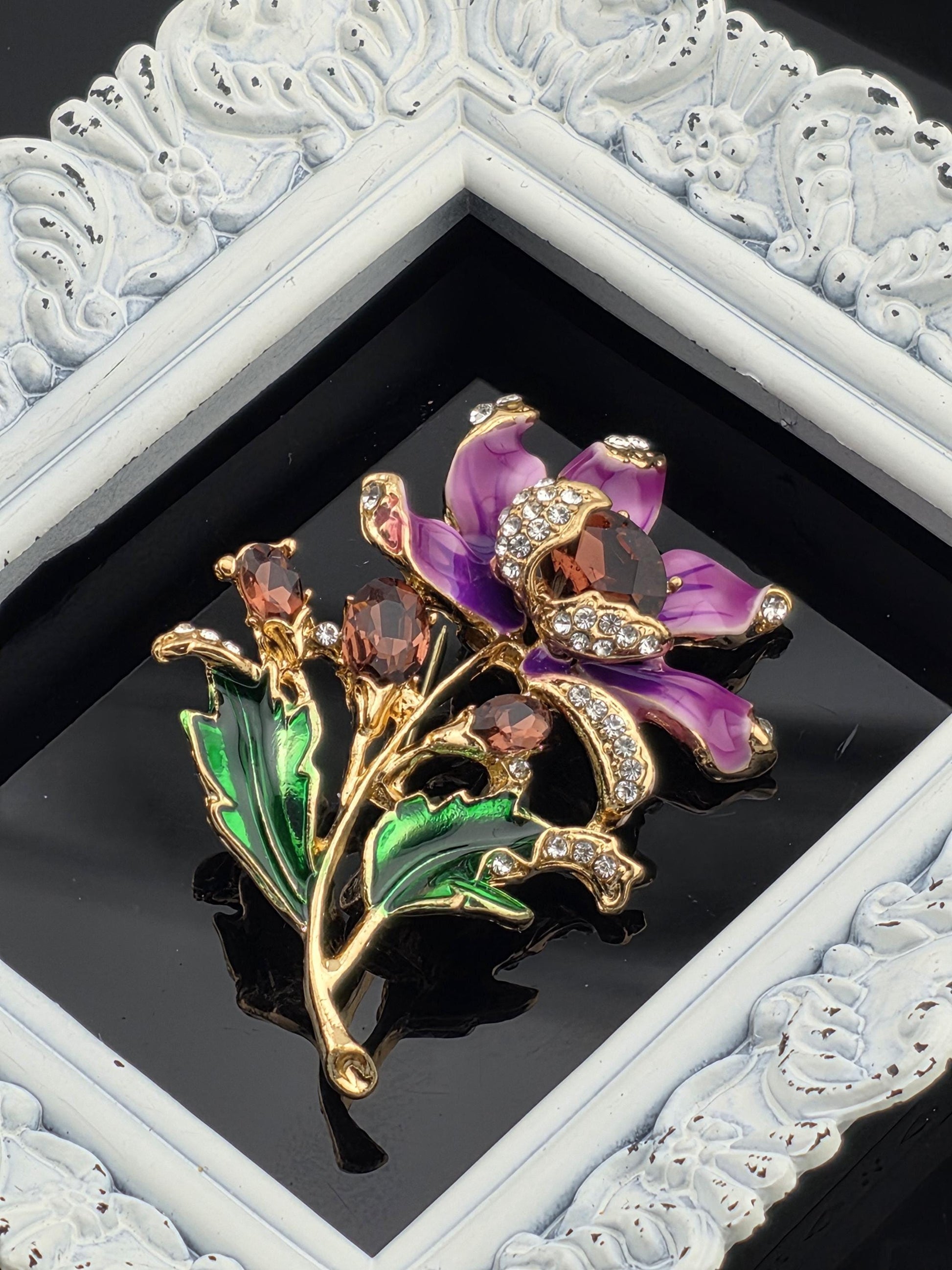 Gold Plated Lilac Flower Brooch: Delicate Floral Pin with Rhinestones