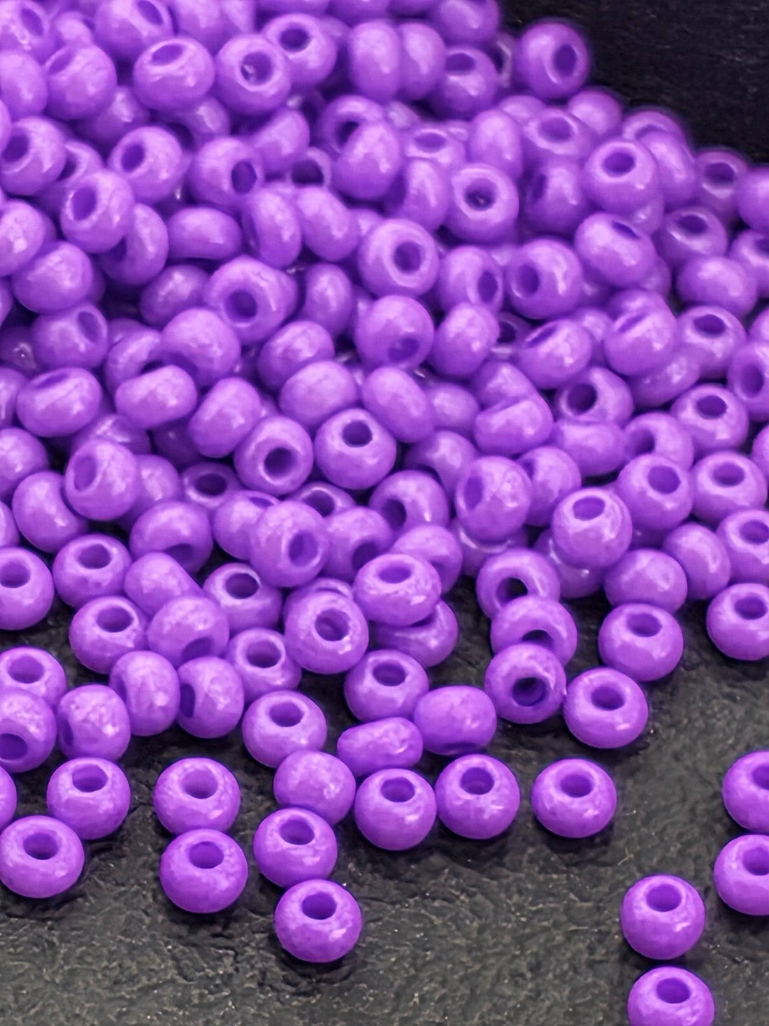 Opaque Violet Rocaille Glass Beads (Size 8/0, 15g Package)