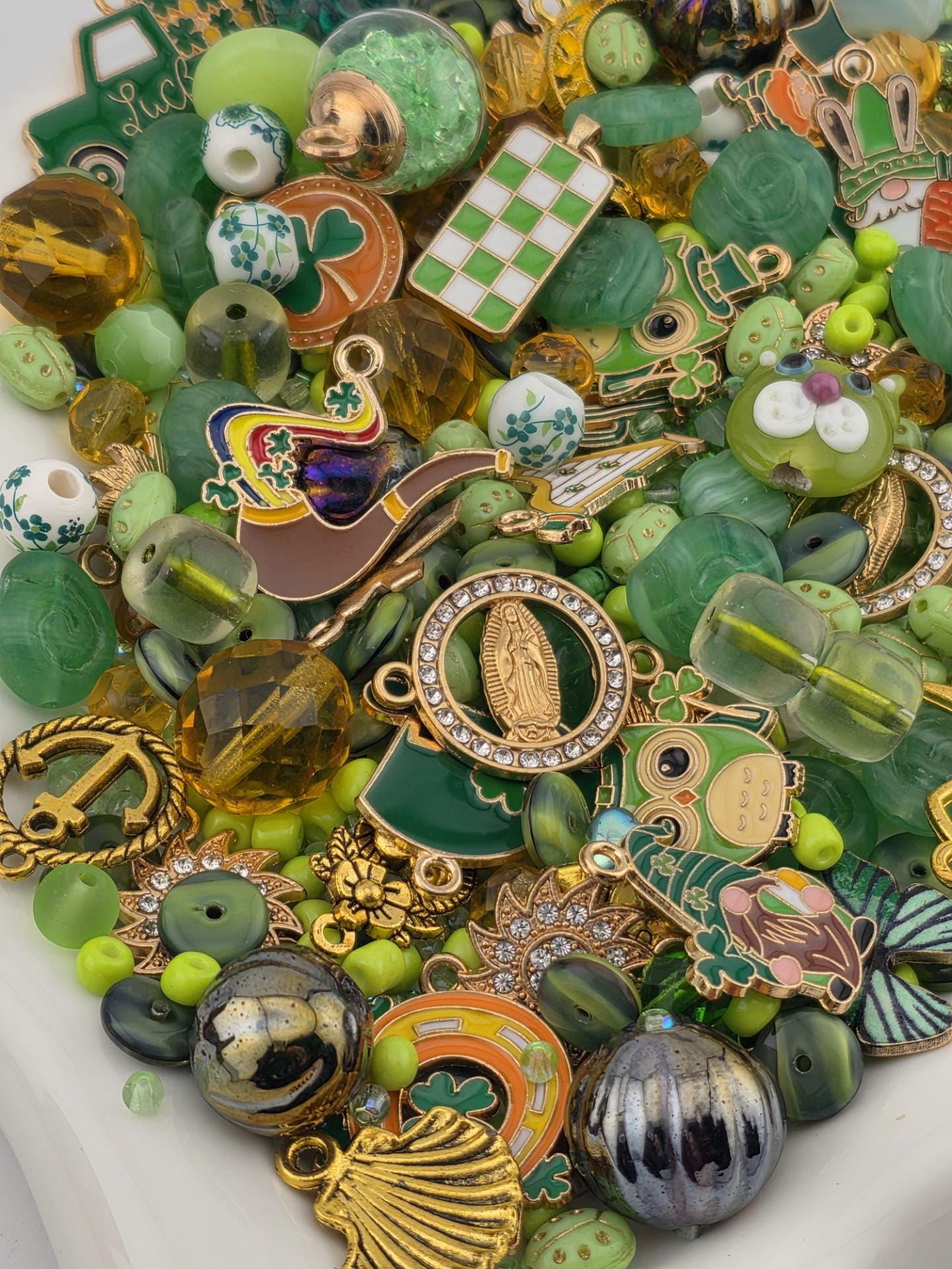 St Patrick's Day Bead Mix, Glass & Metal Charms (2oz Pot of Gold) | Jewelry Making Bracelet Supply | Learise Curated Mix