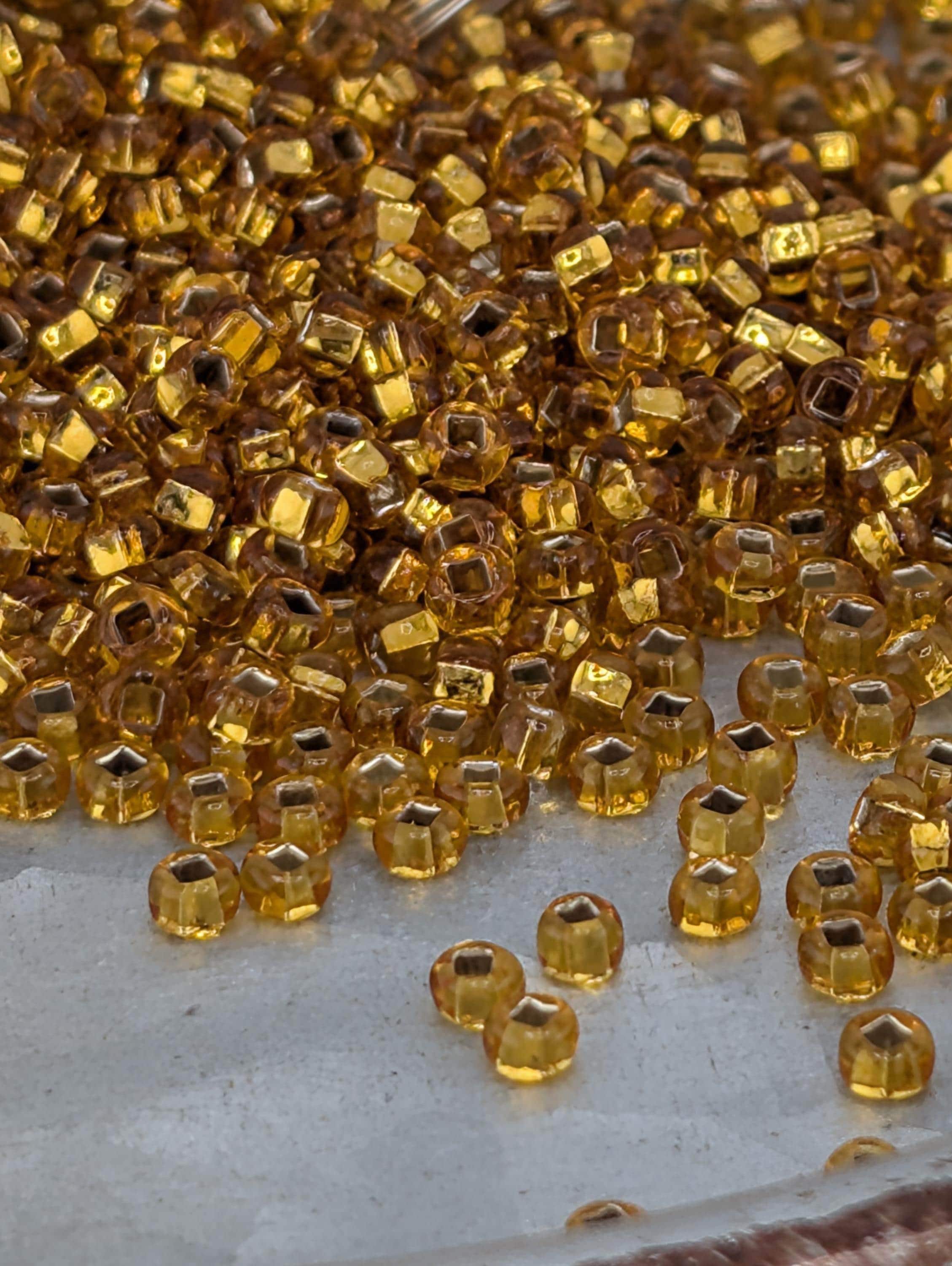 Transparent Gold Silver Lined | Size 8 | 15g | Preciosa-Ornela Glass Seed Beads | Czech Seed Beads | Bead Weaving Embroidery Supply