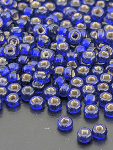 Transparent Sapphire Blue | Size 8 | 15g | Preciosa-Ornela Glass Seed Beads