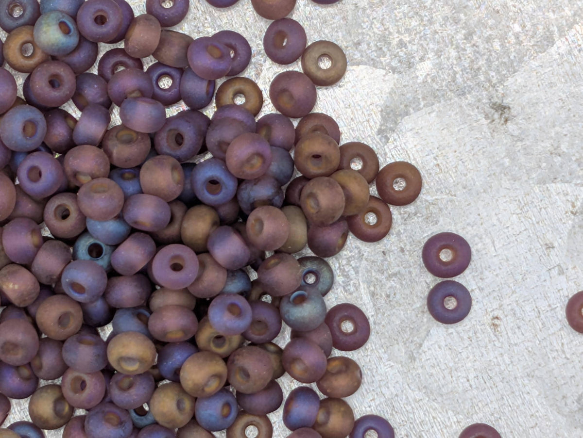 Transparent Matte Violet Iris | Size 6 | 15g | Preciosa-Ornela Glass Seed Beads | Czech Seed Beads | Bead Weaving Embroidery Supply