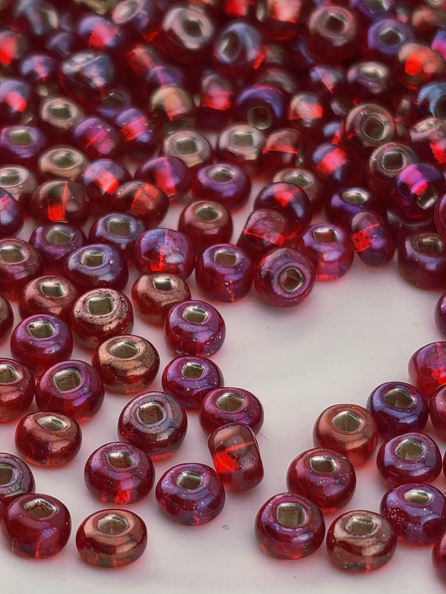 Transparent Ruby Red Rainbow SilverLined | Size 6 | 15g | Preciosa-Ornela Glass Seed Beads