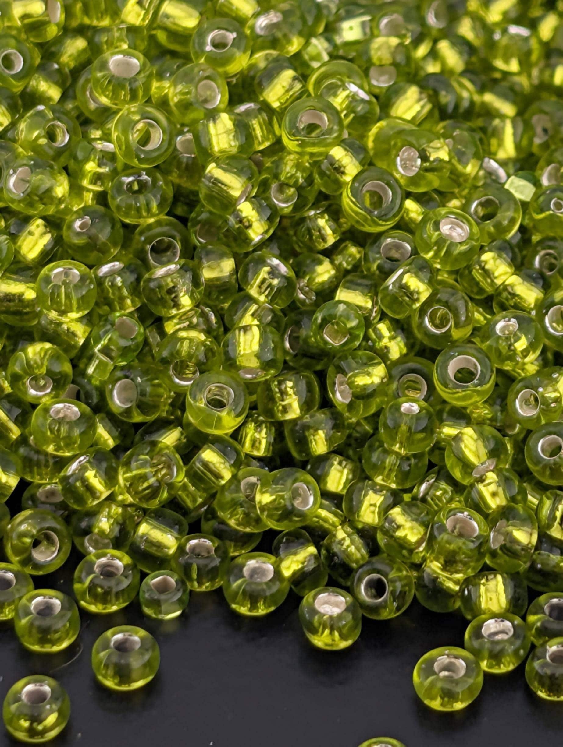 Translucent Lime Green SilverLined | Size 10 | 15g | Preciosa-Ornela Glass Seed Beads