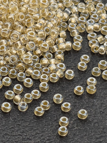 Translucent Mocca PearlLined Crystal Clear | Size 11 | 15g | Preciosa-Ornela Glass Seed Beads | Czech Seed Beads