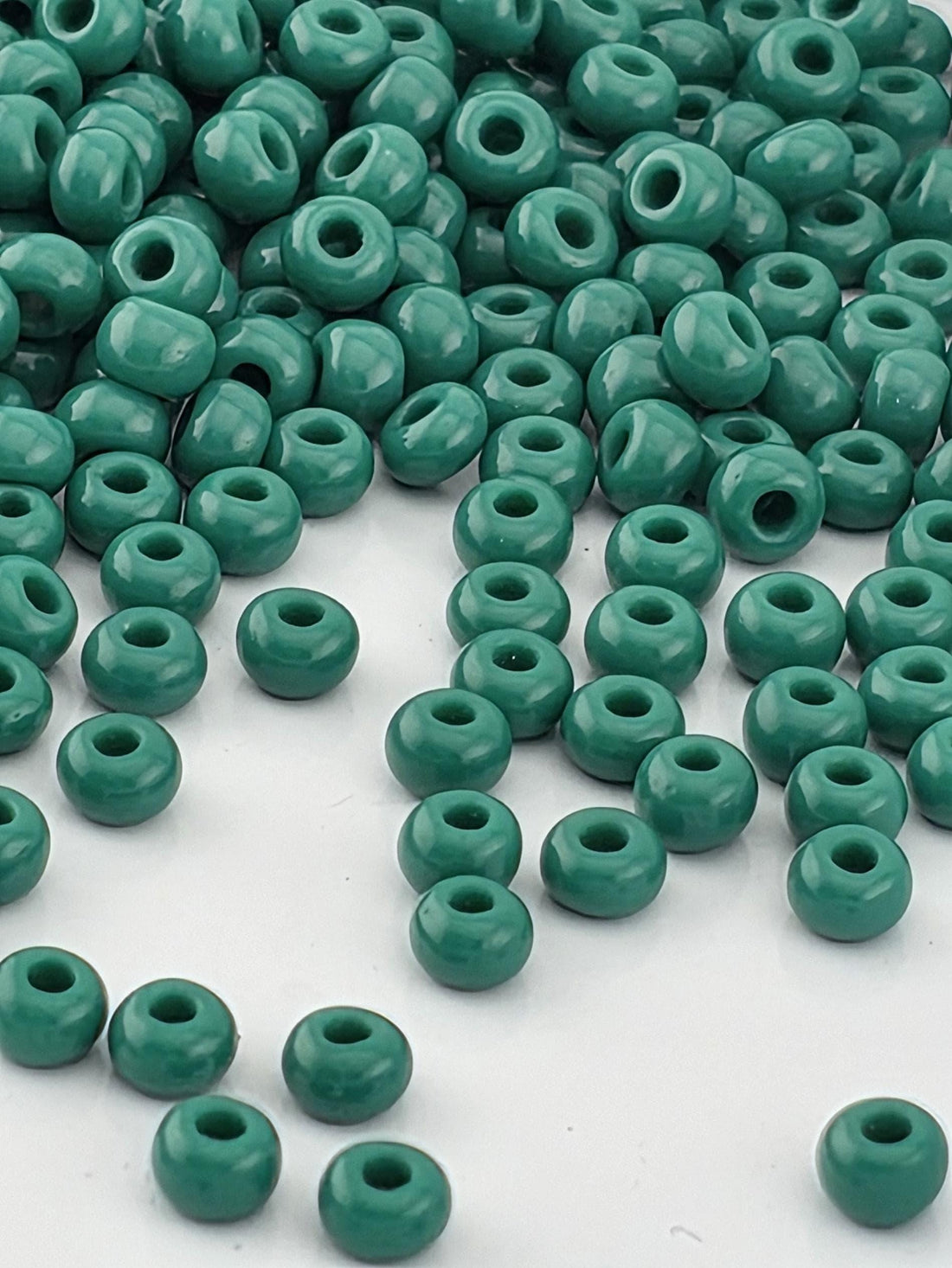 Opaque Rocaille Dark Green | Size 8 | 15g | Preciosa-Ornela Glass Seed Beads | Czech Seed Beads | Bead Weaving Embroidery Supply
