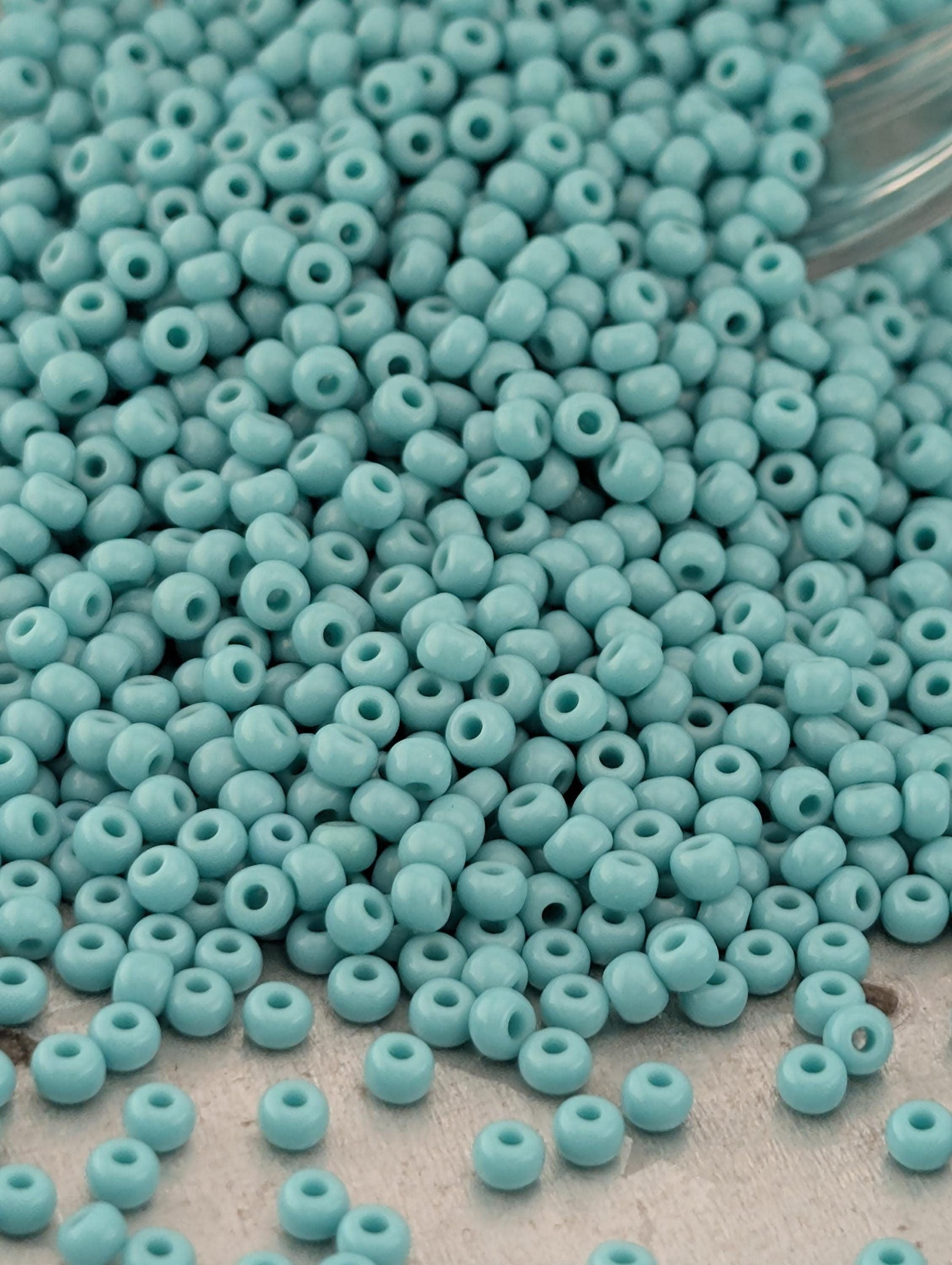 Opaque Turquoise | Size 11 | 15g | Preciosa-Ornela Glass Seed Beads