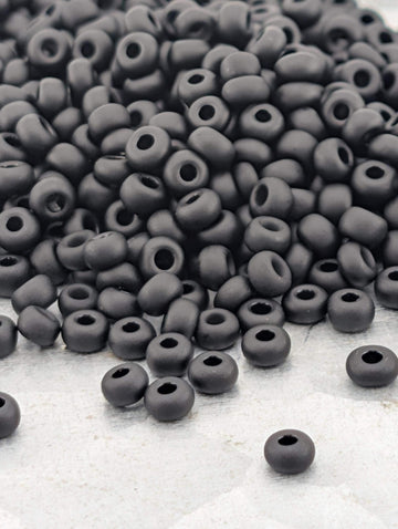 Opaque Semi Matte Black | Size 8 | 15g | Preciosa-Ornela Glass Seed Beads