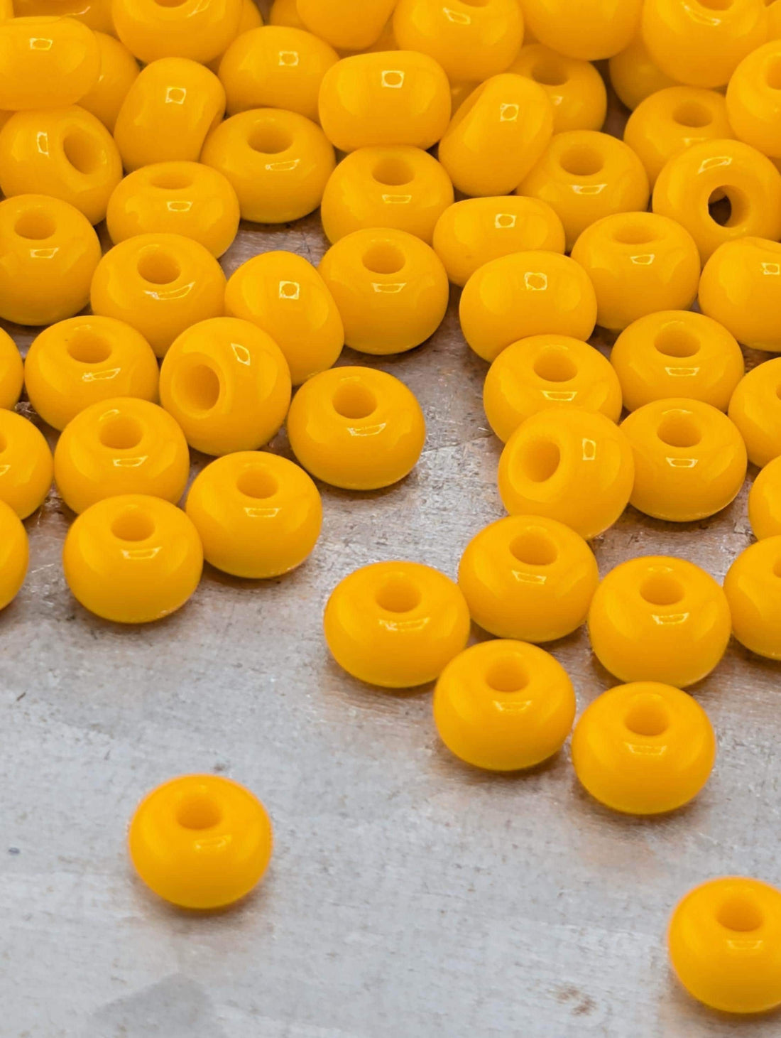 Opaque Light Orange | Size 6 | 20g Tube | Preciosa-Ornela Glass Seed Beads