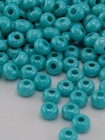 Opaque Green Dyed | Size 6 | 20g Tube | Preciosa-Ornela Glass Seed Beads