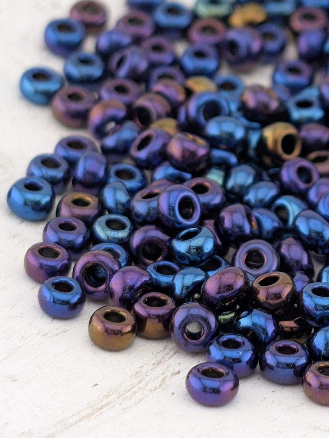 Opaque Blue Iris | Size 8 | 15g | Preciosa-Ornela Glass Seed Beads