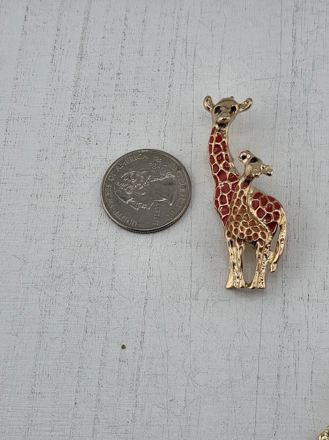 Gold Plated Giraffe Brooch: Red Enamel Accent, Nature Inspired Pin