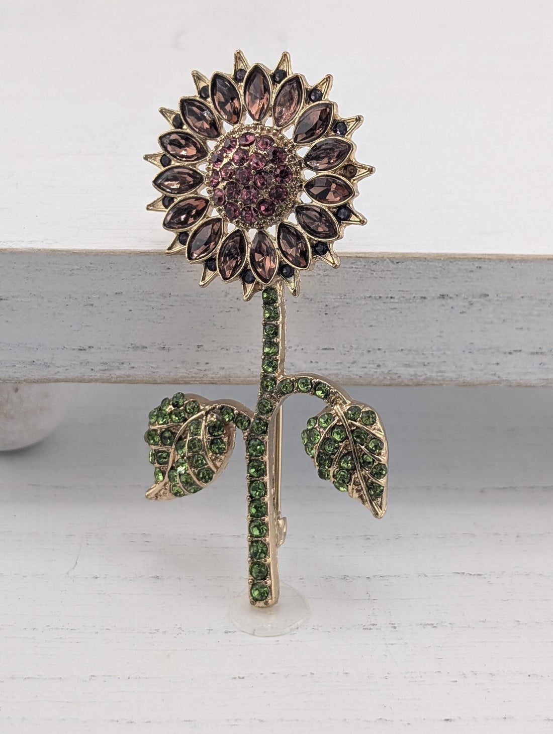 Sunflower Brooch Pin: Gold Plated Floral Design (Rhinestone Detail)