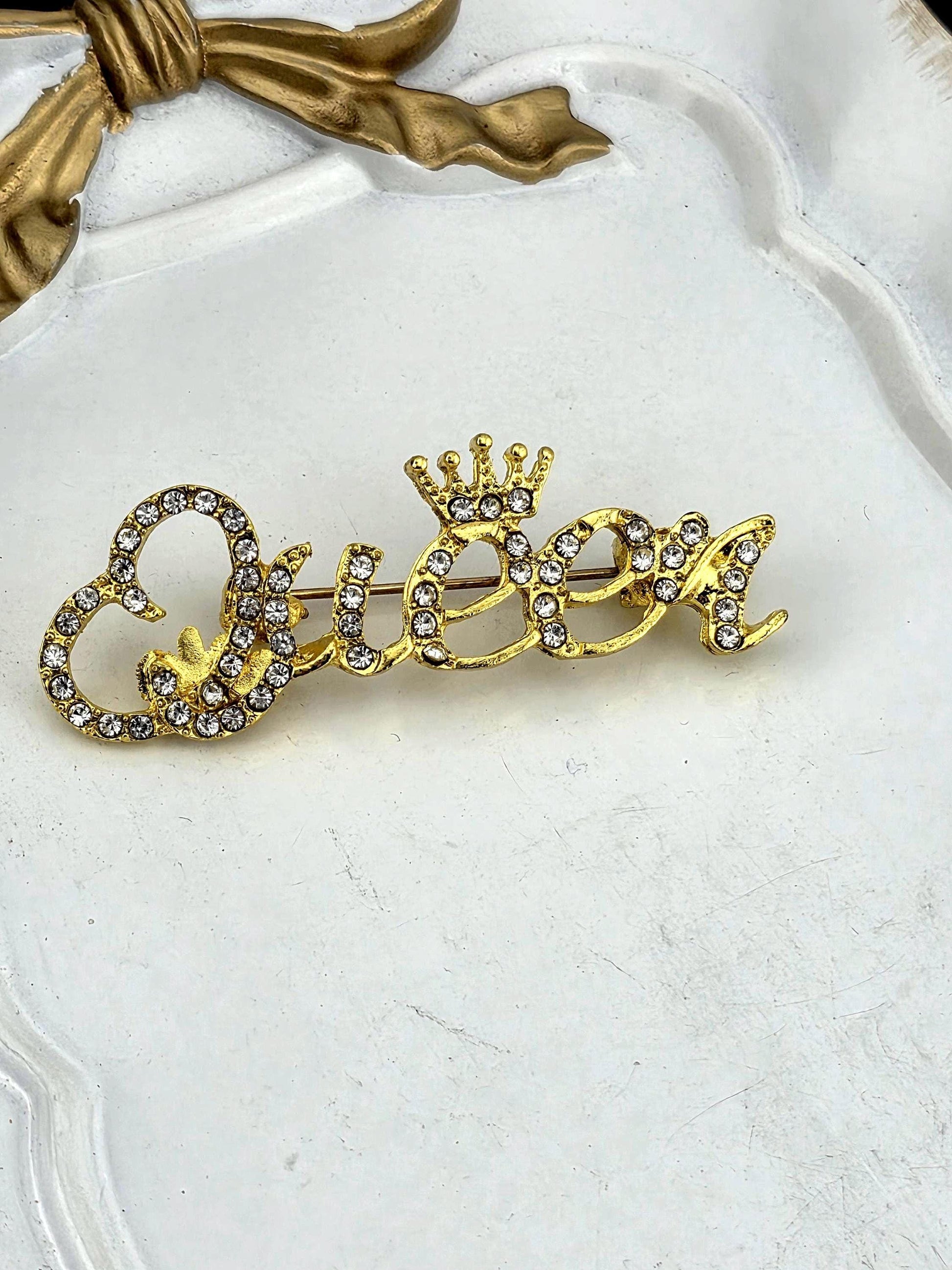 Queen Brooch Pin: Gold Plated with Rhinestone - Classic Elegance