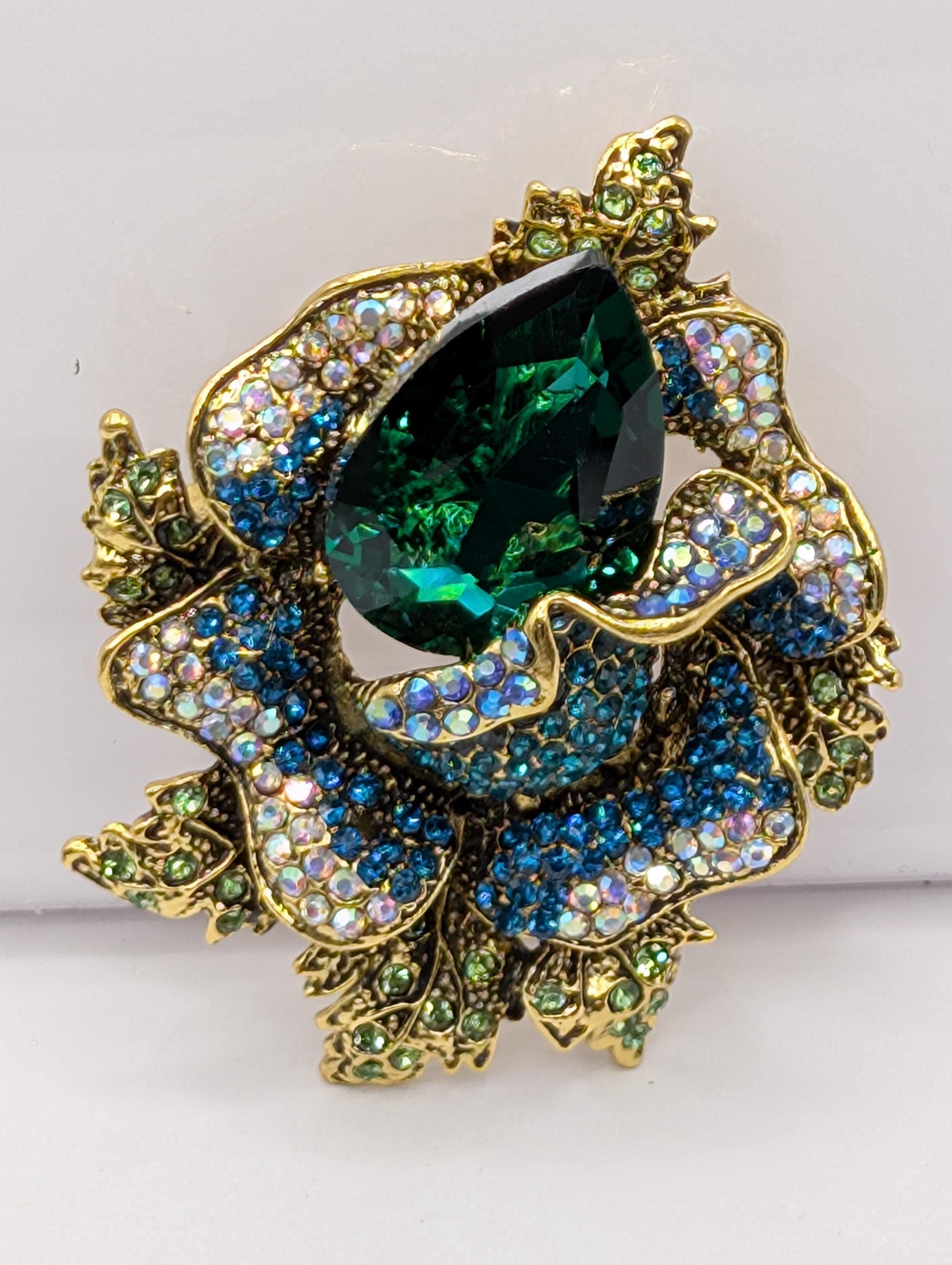 Flower Brooch: Gold Plated Emerald Pin with Rhinestones (Versatile Wear)