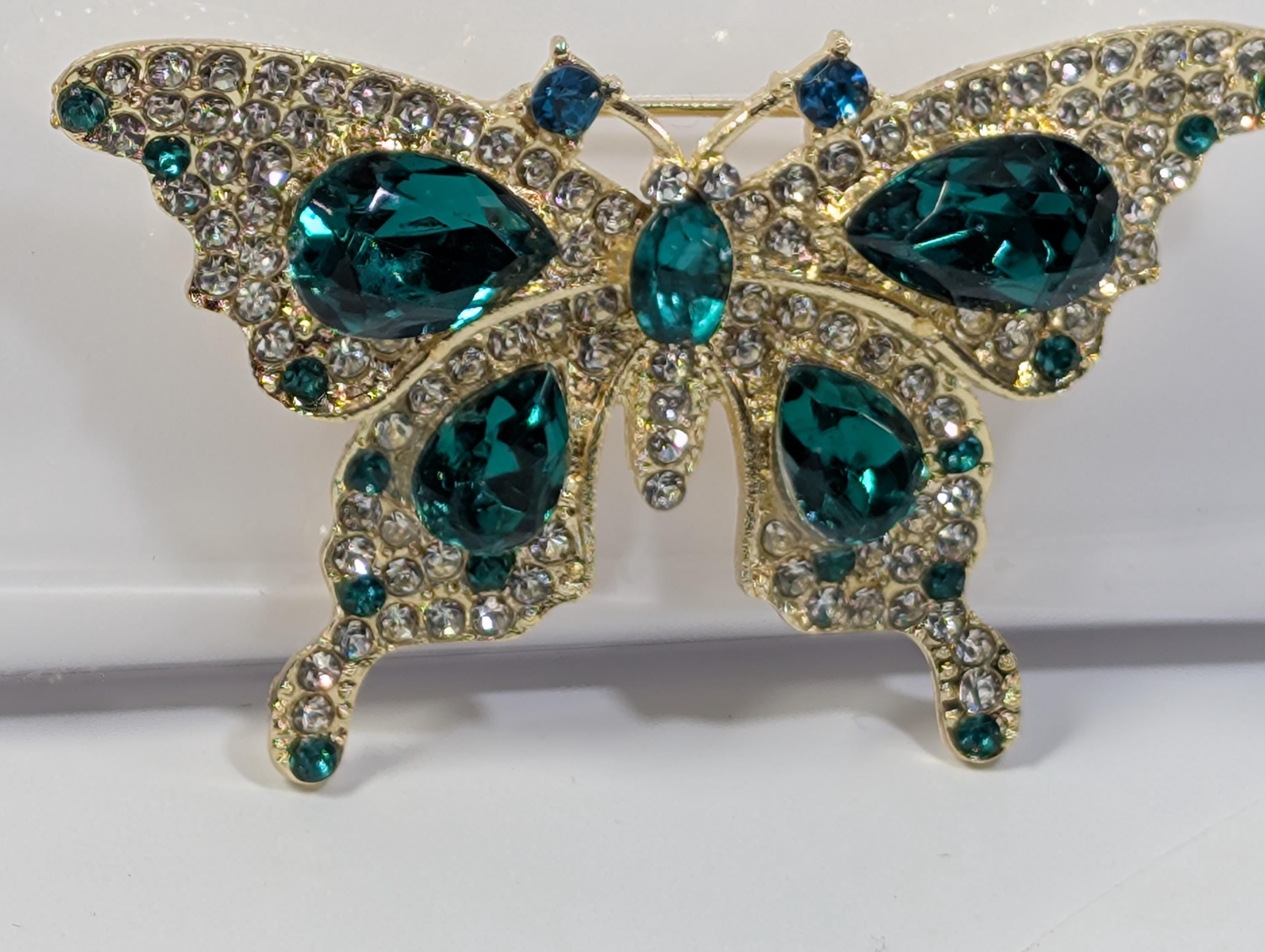 Butterfly Brooch, Gold Plated with Emerald Rhinestones (Lightweight Pin)