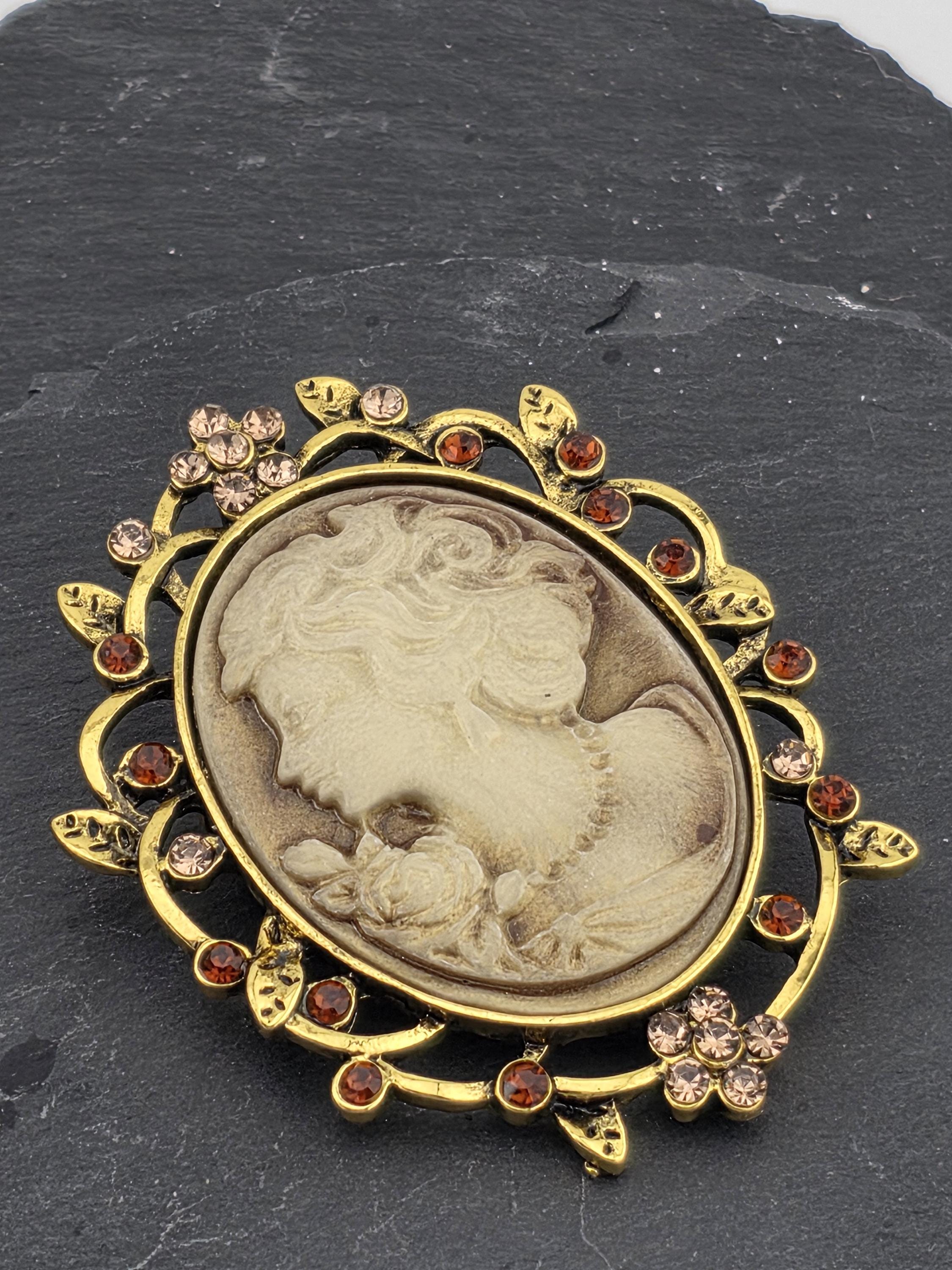 Vintage Ethnic Style Brooch - Alloy Rhinestone & Resin Statement Jewelry