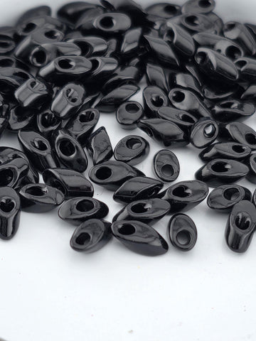Miyuki Long Magatama Black O Size 4x7mm