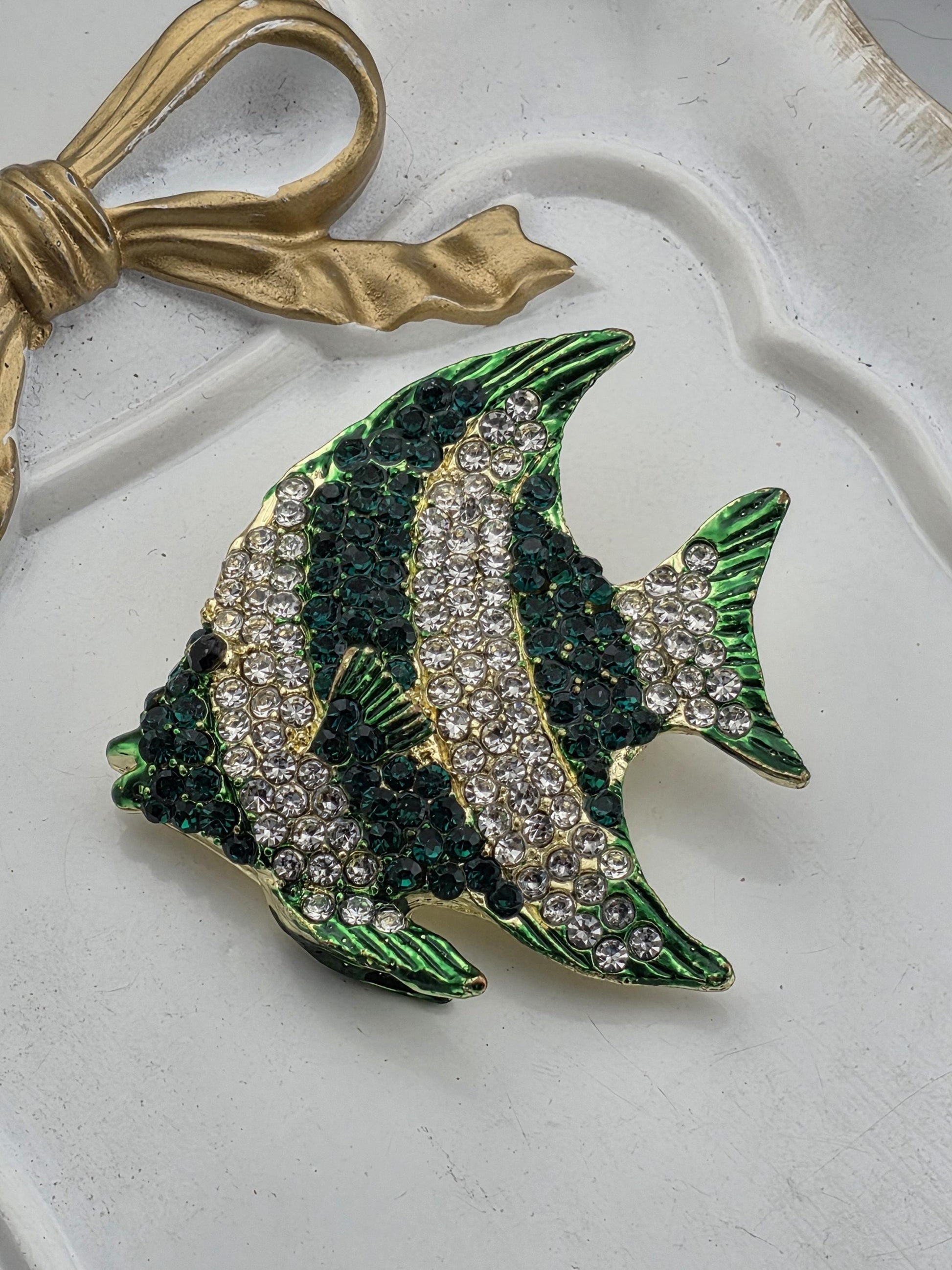 Fish Brooch Pin: Gold Plated, Emerald and Clear Rhinestones (Compact Size)