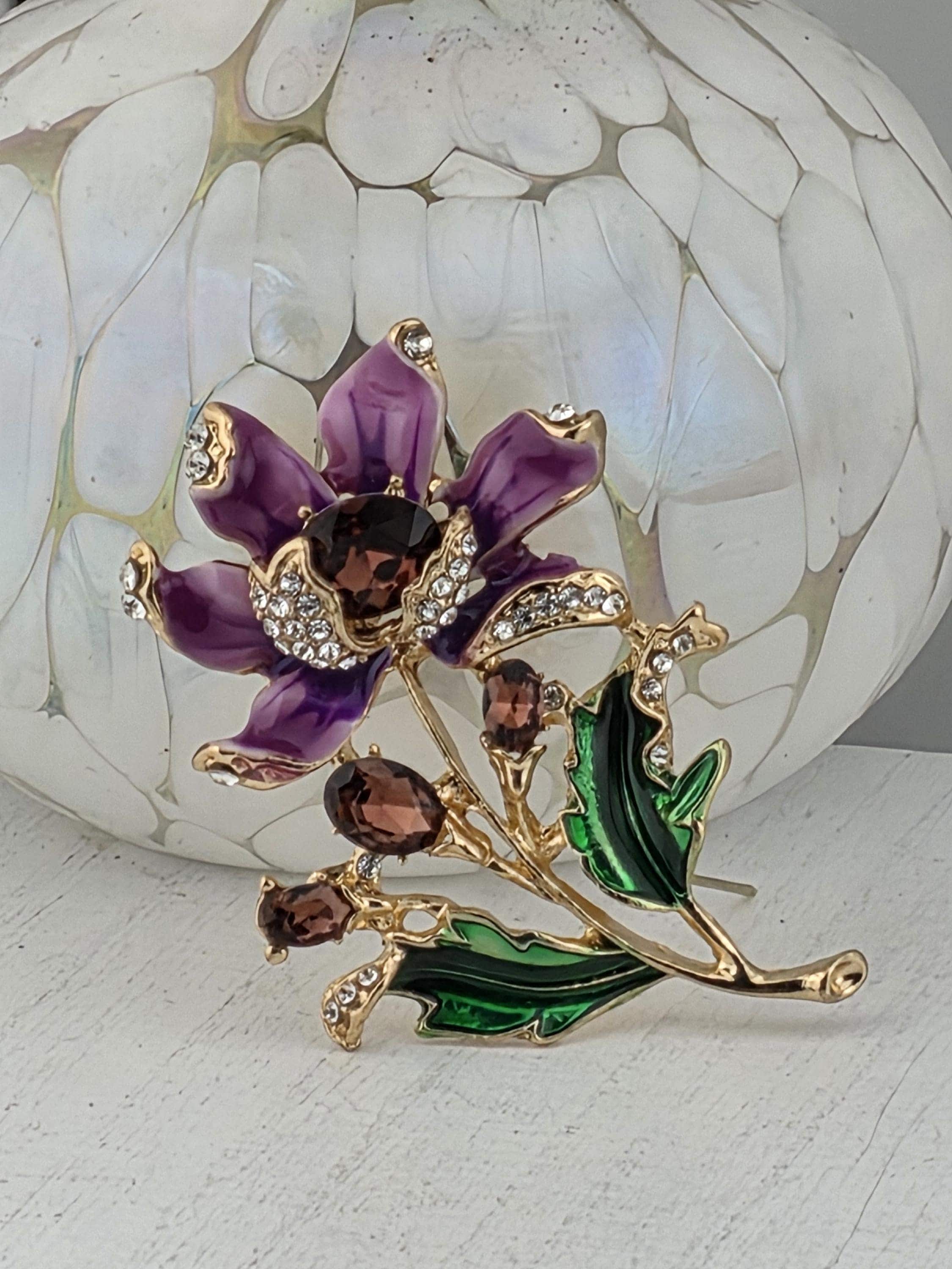 Gold Plated Lilac Flower Brooch: Delicate Floral Pin with Rhinestones