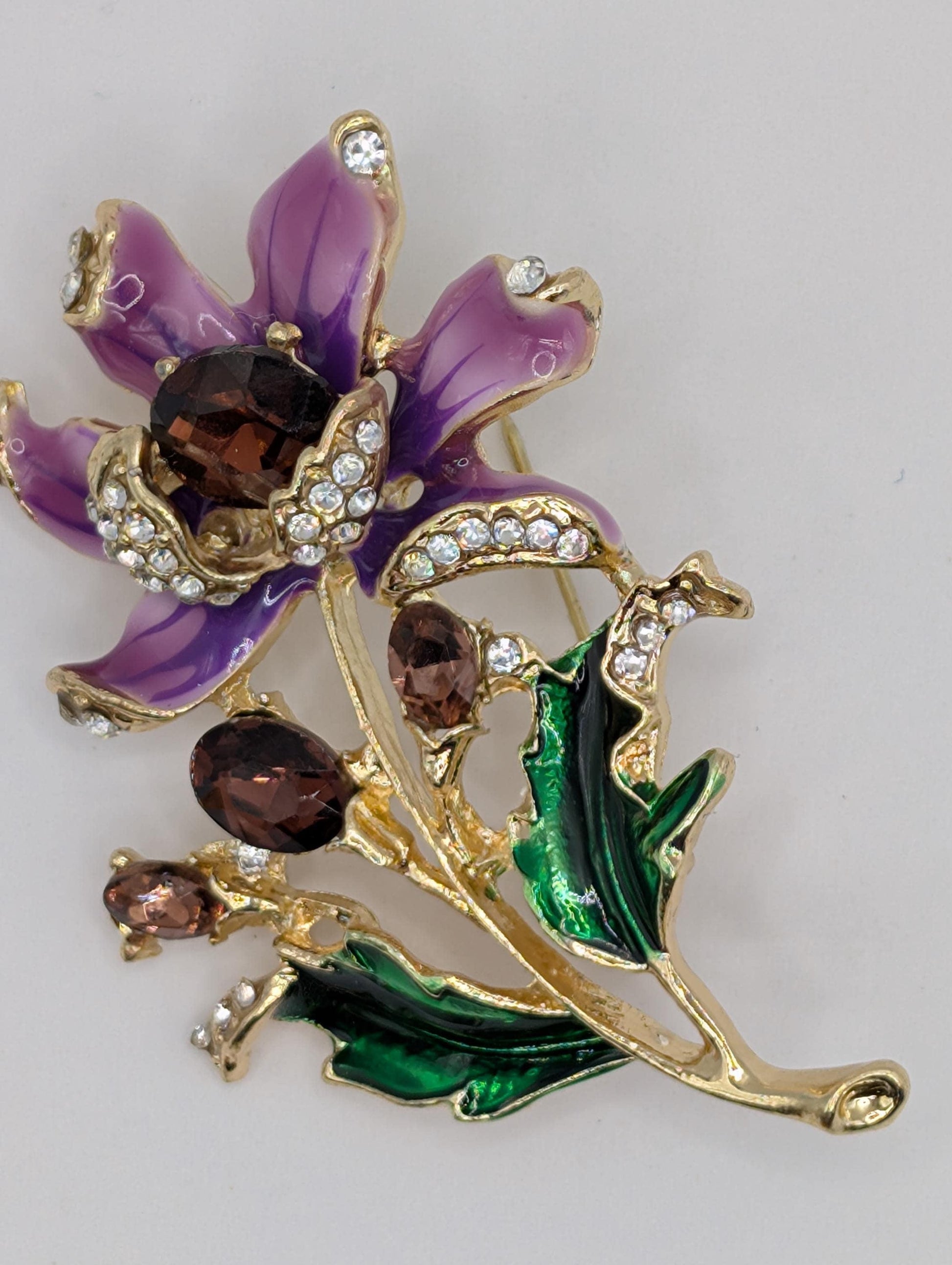 Gold Plated Lilac Flower Brooch: Delicate Floral Pin with Rhinestones