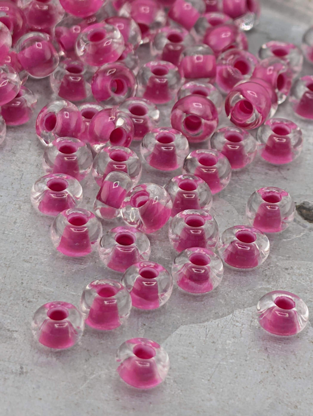 Transparent Terra Intensive Crystal Lined Magenta | Size 6 | 20g Tube | Preciosa-Ornela Glass Seed Beads